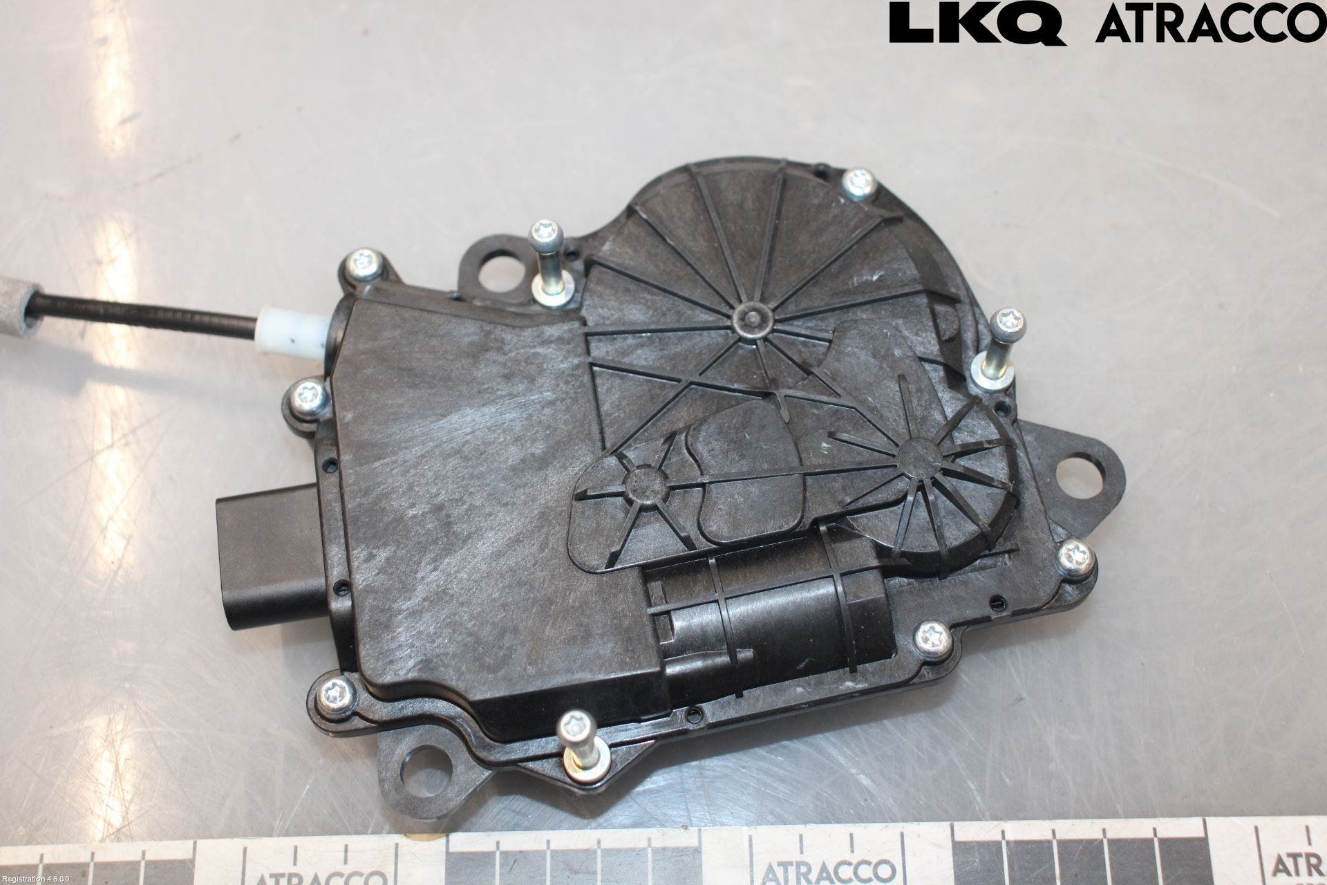 Jaguar F-PACE Centrallåsmot Baklucka