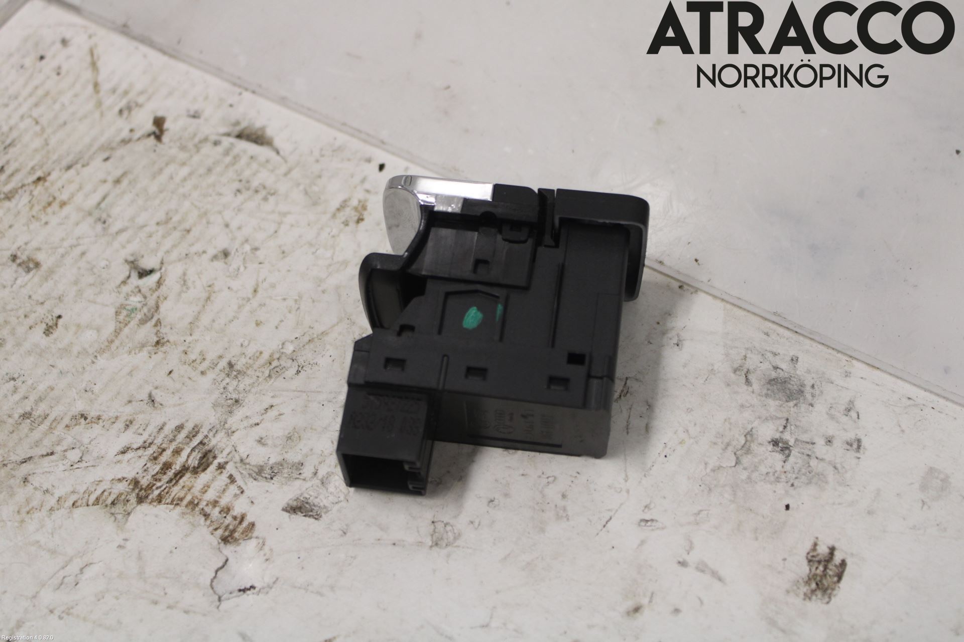 Seat LEON 13-20 Strömställare Parkeringsbroms