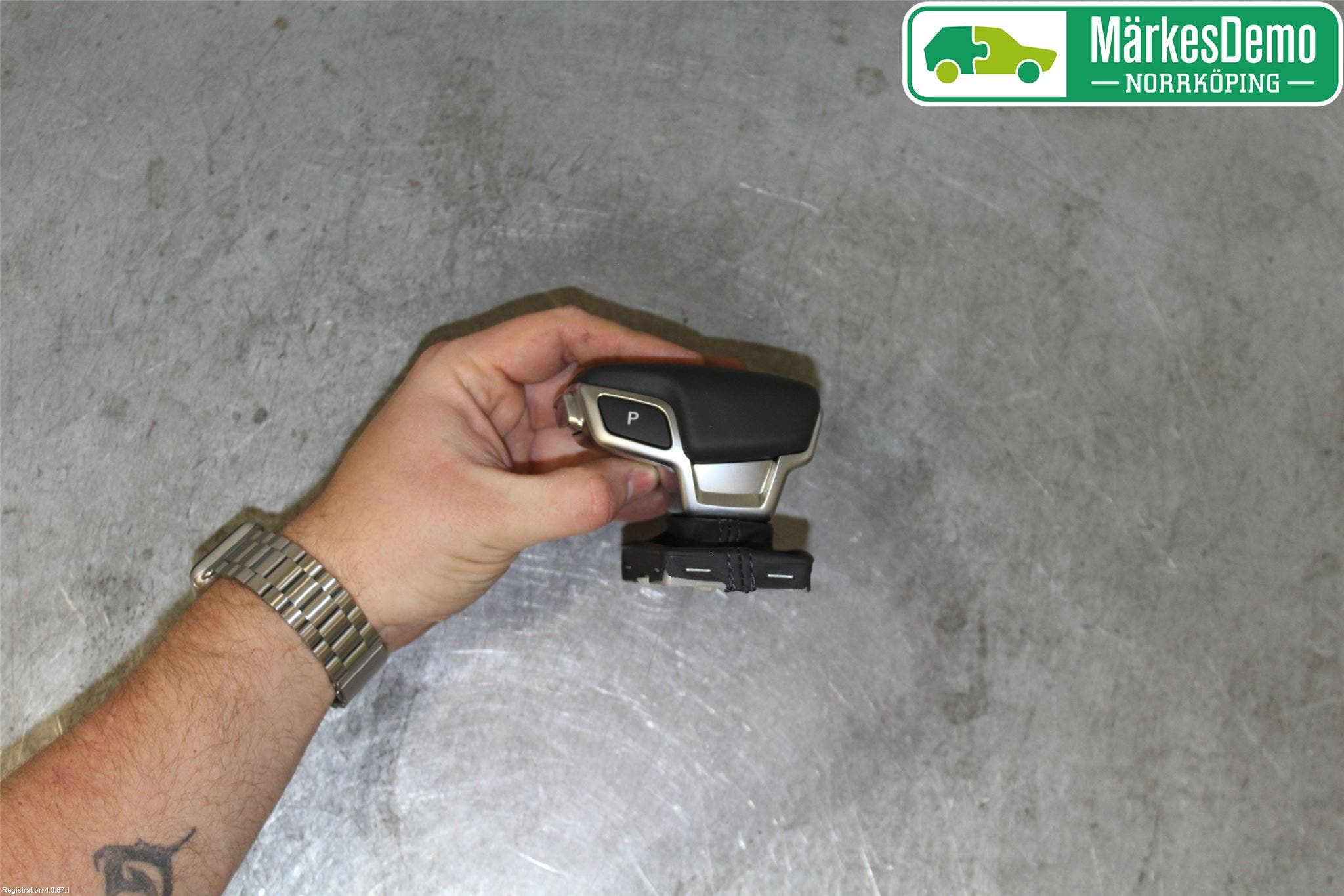 Audi A4/S4 B9 20- Växelspaksdamask