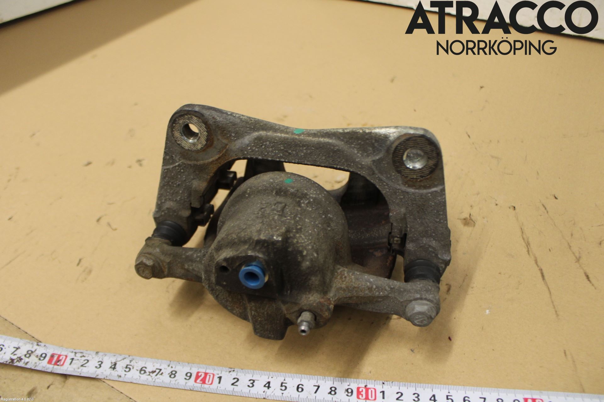 Toyota C-HR 16-23 Bromsok Fram Vänster