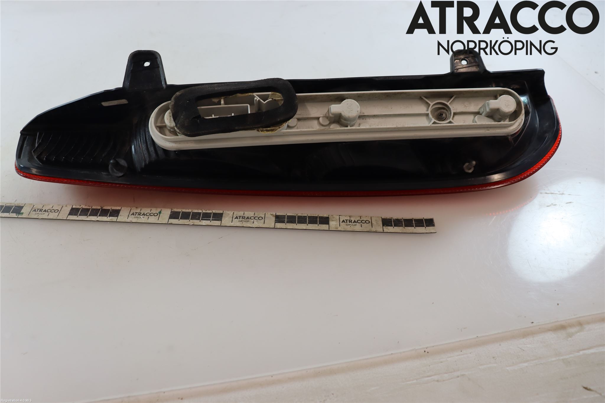 Ford FOCUS     04-07 Bakljus Höger