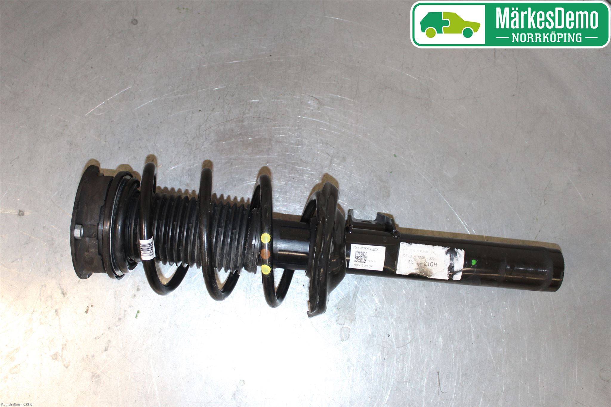 Volkswagen VW TIGUAN 16-24 Fjäderben Fram Höger