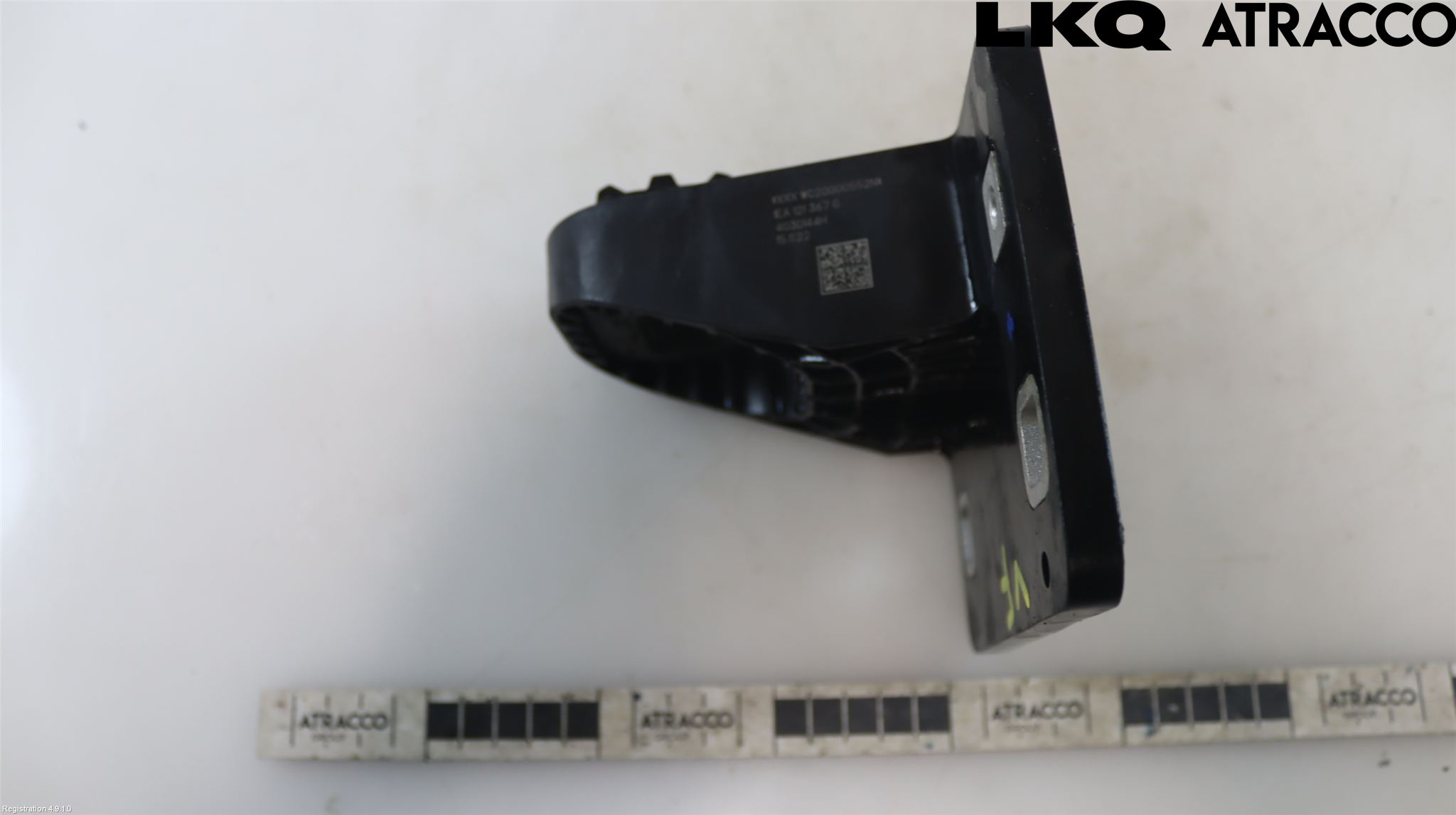 Volkswagen VW ID.4 21- Kylarfäste-Ram-Balk