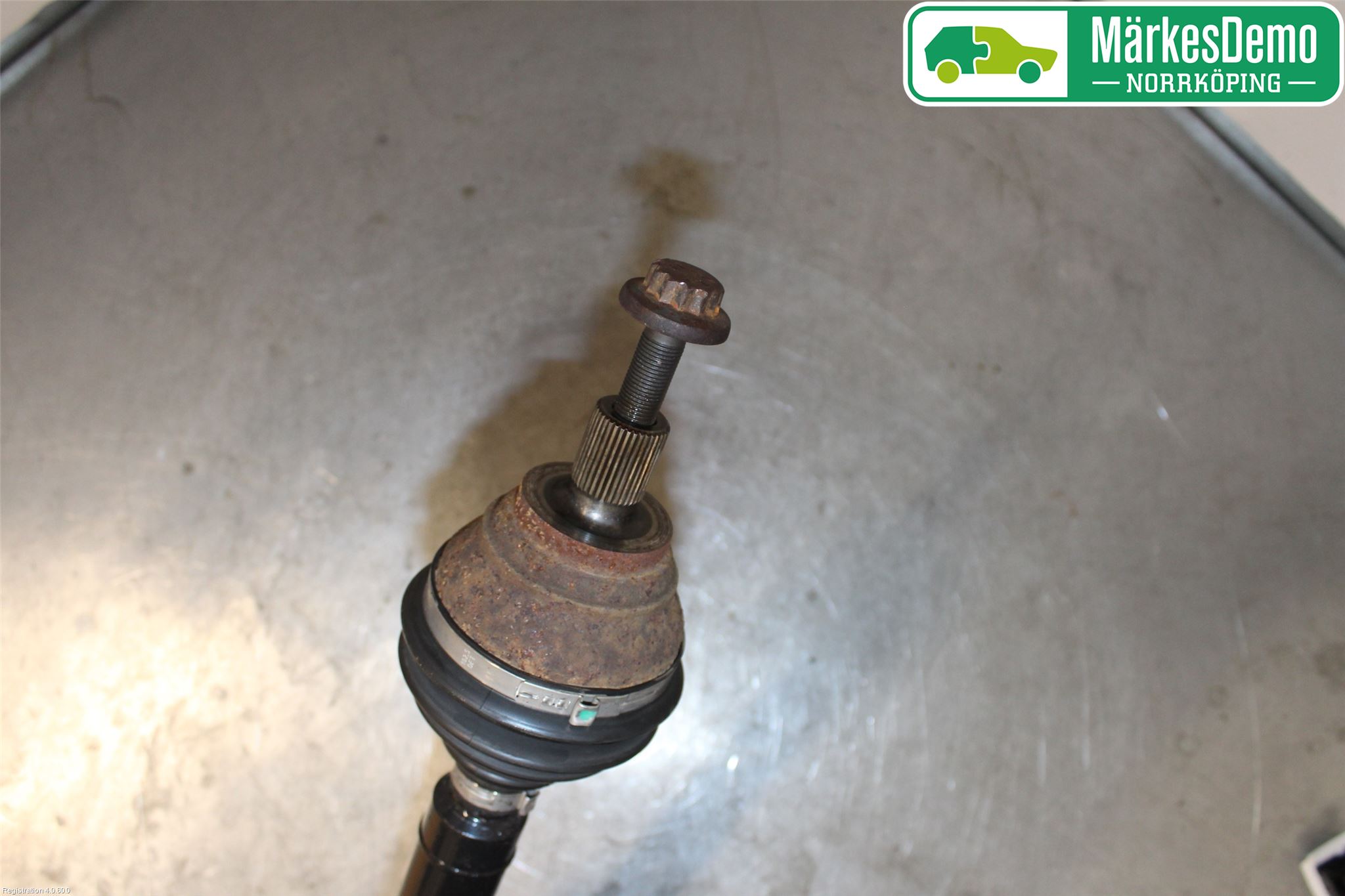 Skoda OCTAVIA (1Z) 05-13 Drivaxel Fram Höger