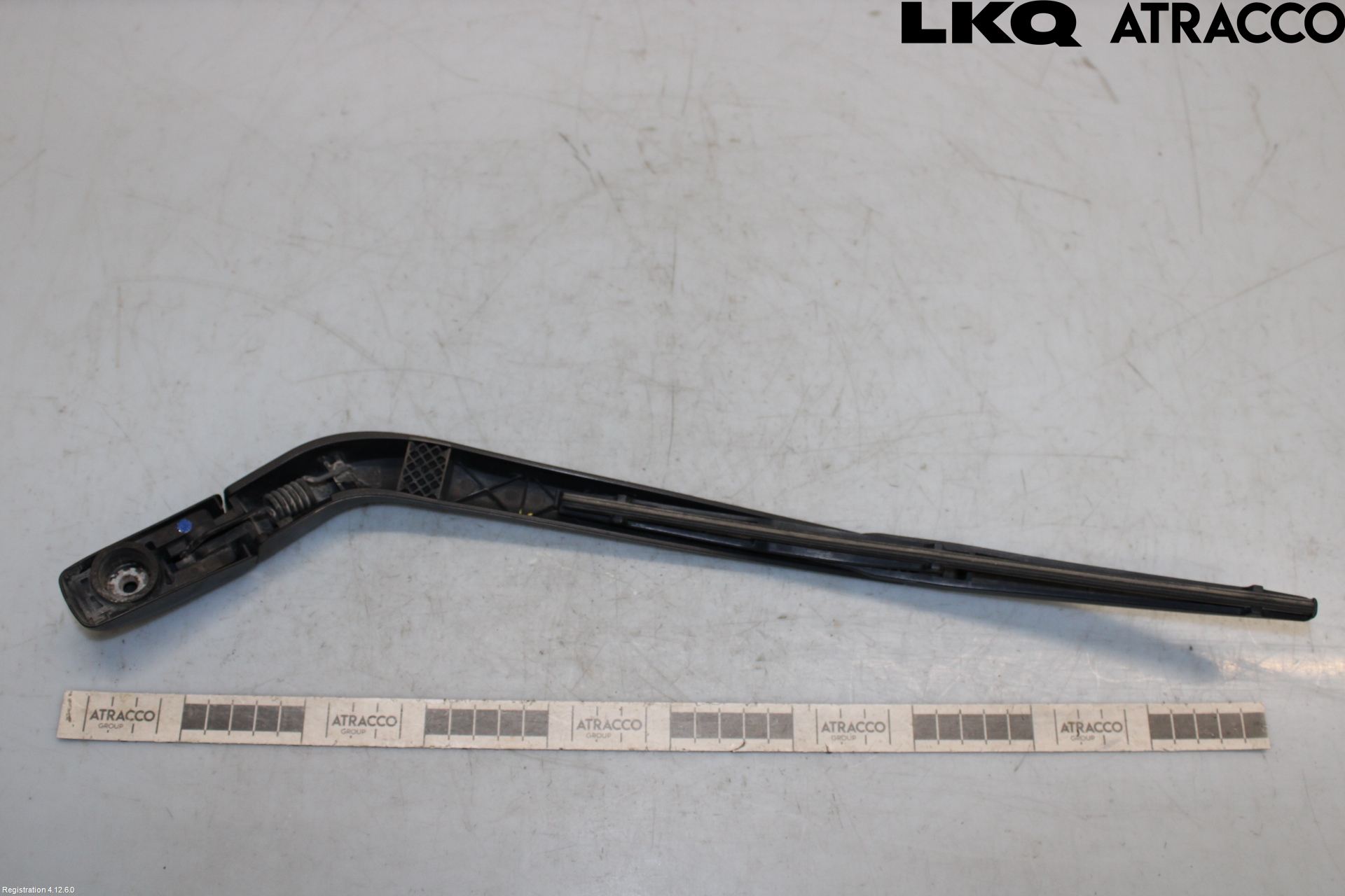 Toyota AURIS 10-12 Torkararm-Bakruta