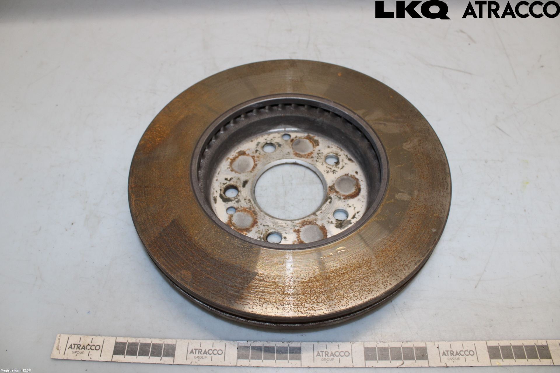 Mercedes-Benz MB C (203) 00-07 Bromsskiva Fram