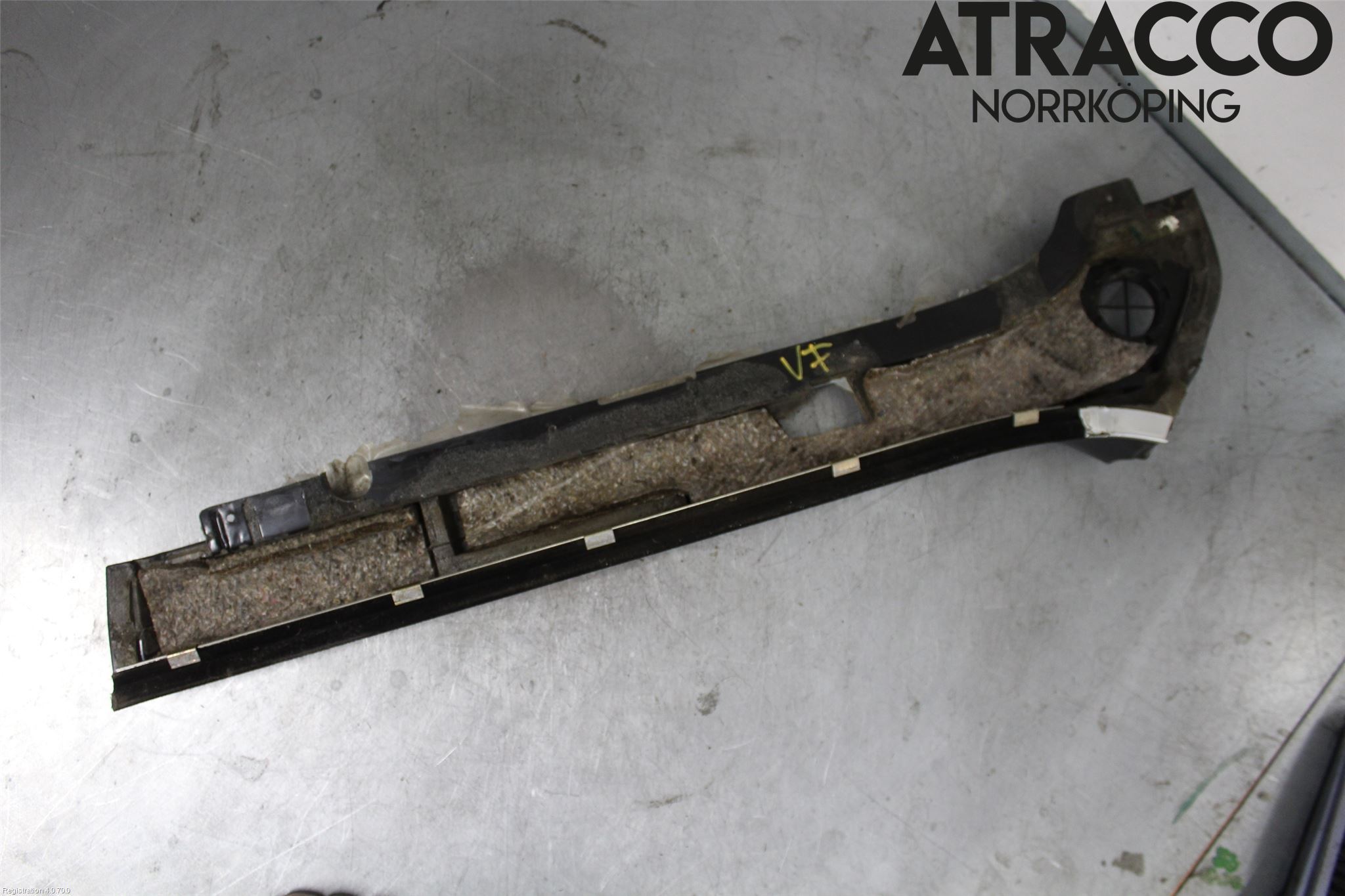 BMW 7 E23      77-86 Dörrklädsel Inlägg-List Vä