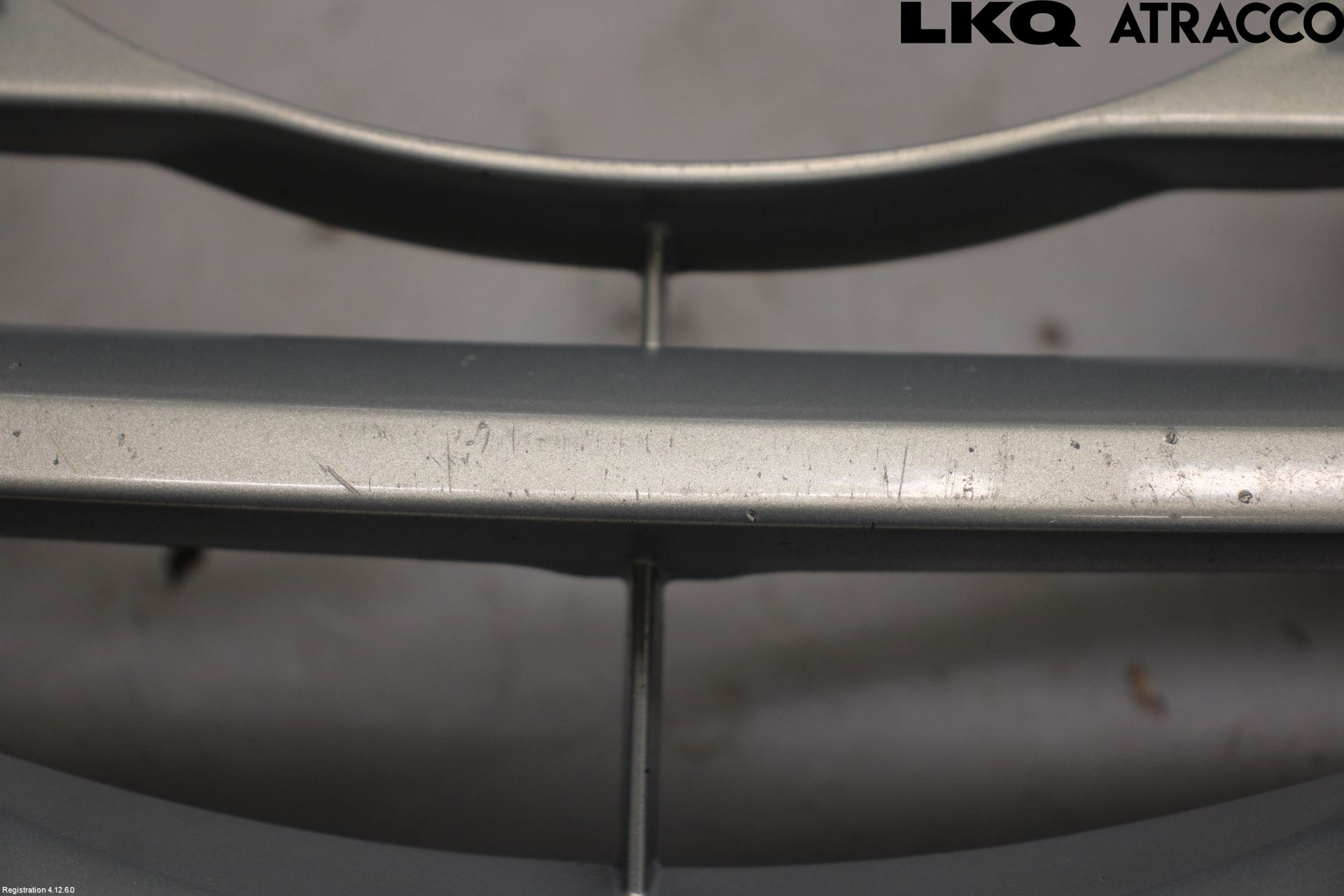 Toyota AVENSIS 07-08 Grill Komp