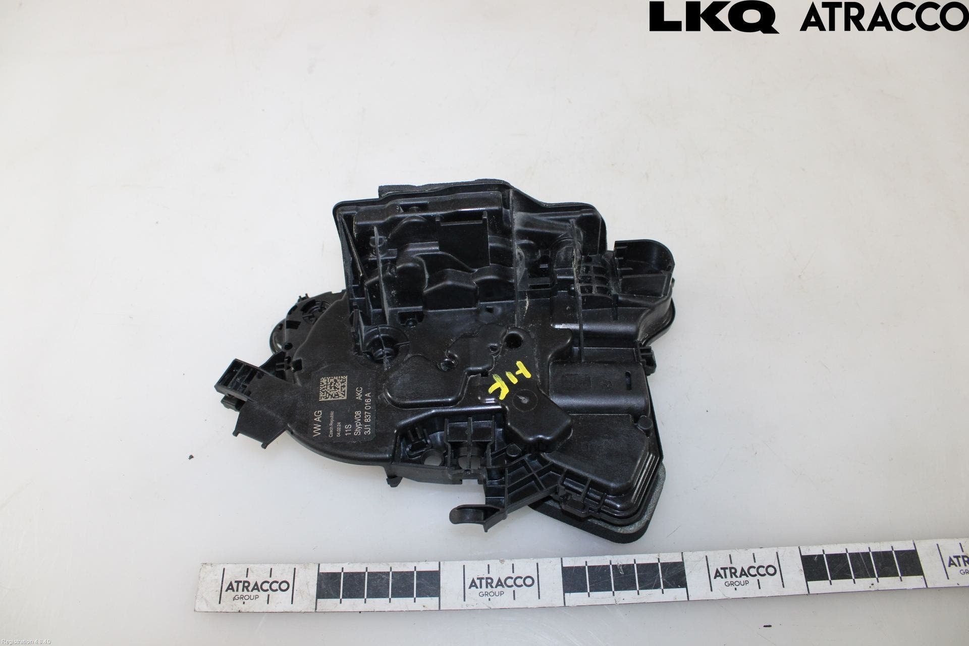 Alfa VW PASSAT 24- Låskista-Dörrlås