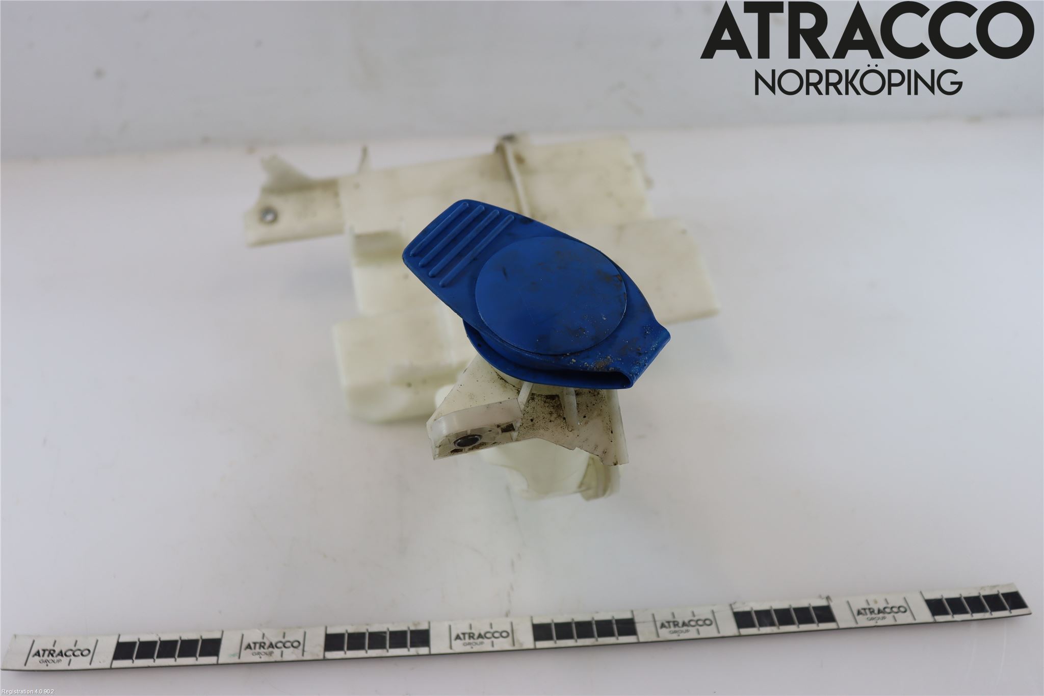 Volkswagen VW PASSAT 11-14 Spolartank Vindruta-Strål