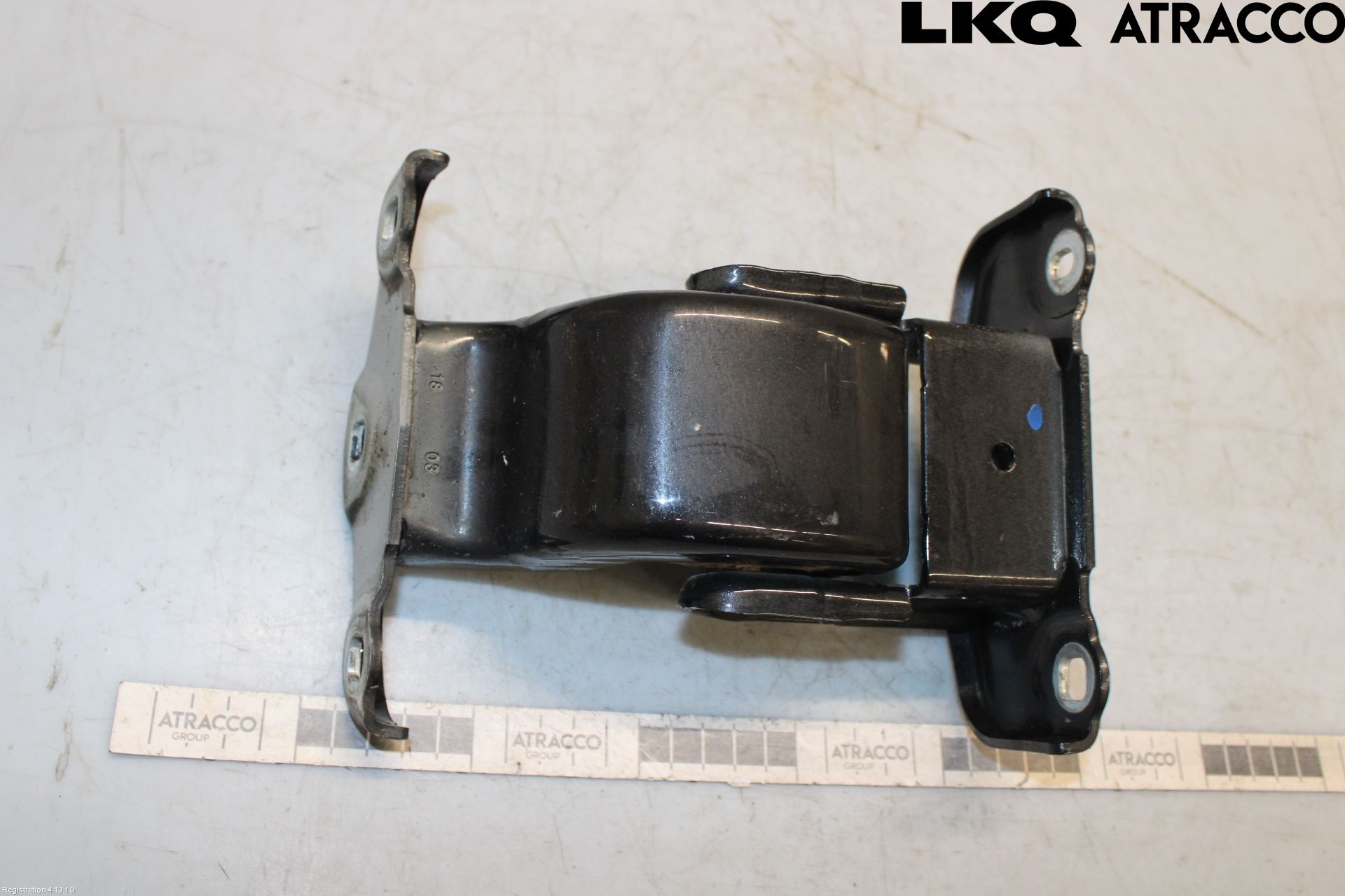 Fiat TALENTO 16- Bakluckegångjärn Vä