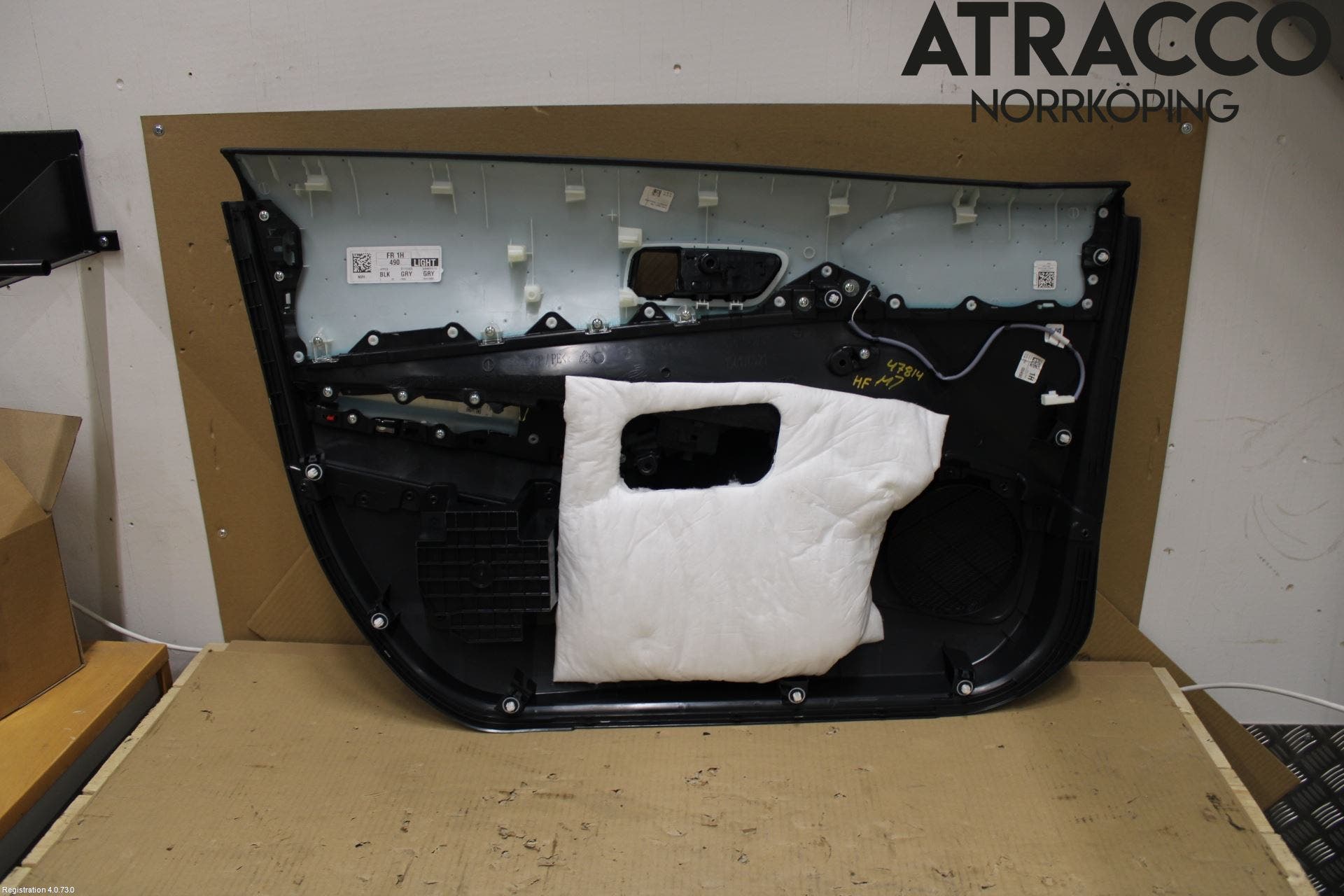 Toyota COROLLA 19- Dörrklädsel Hö