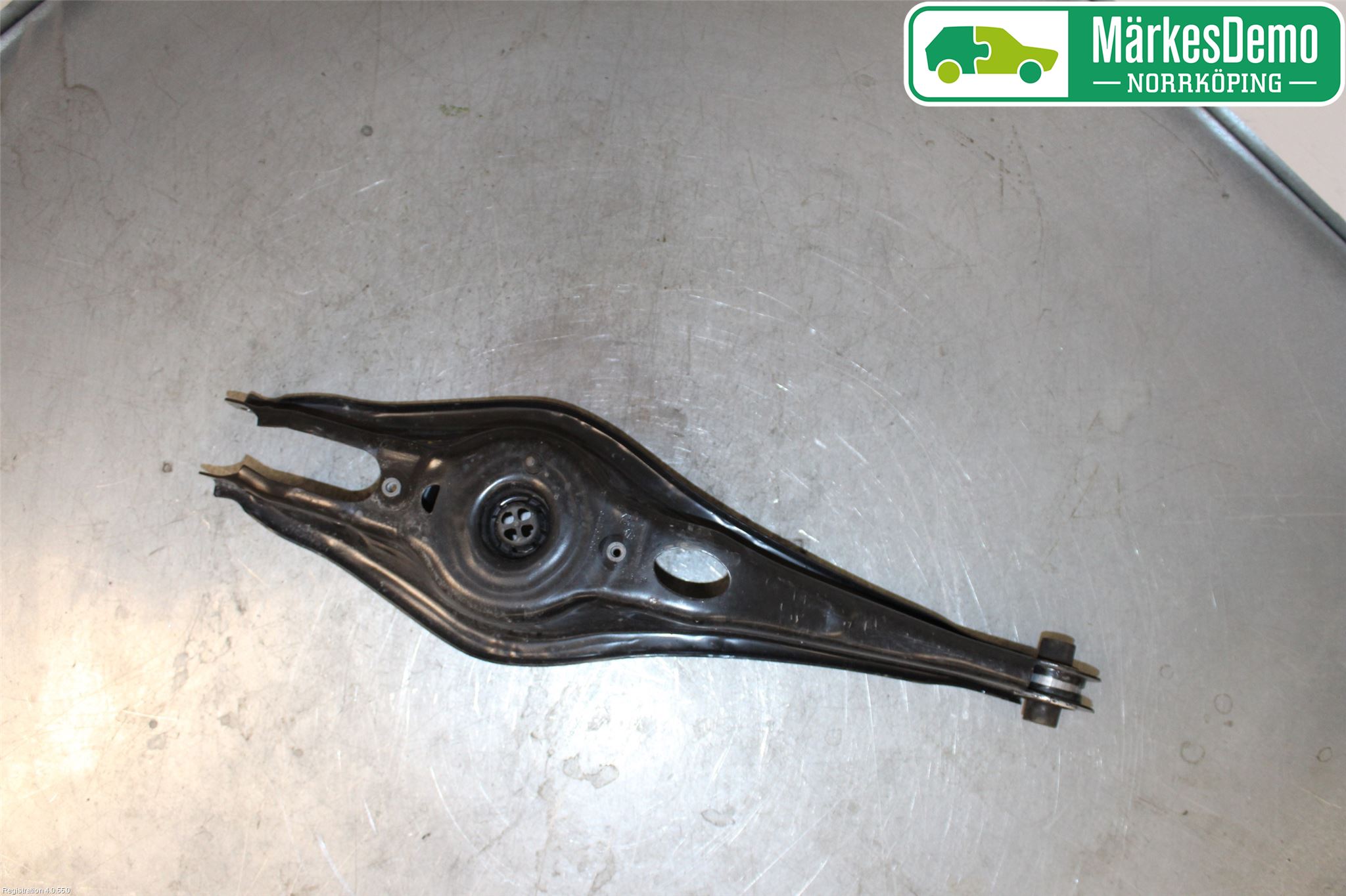 Audi A3/S3 8V 13-20 Bärarm Bak Höger