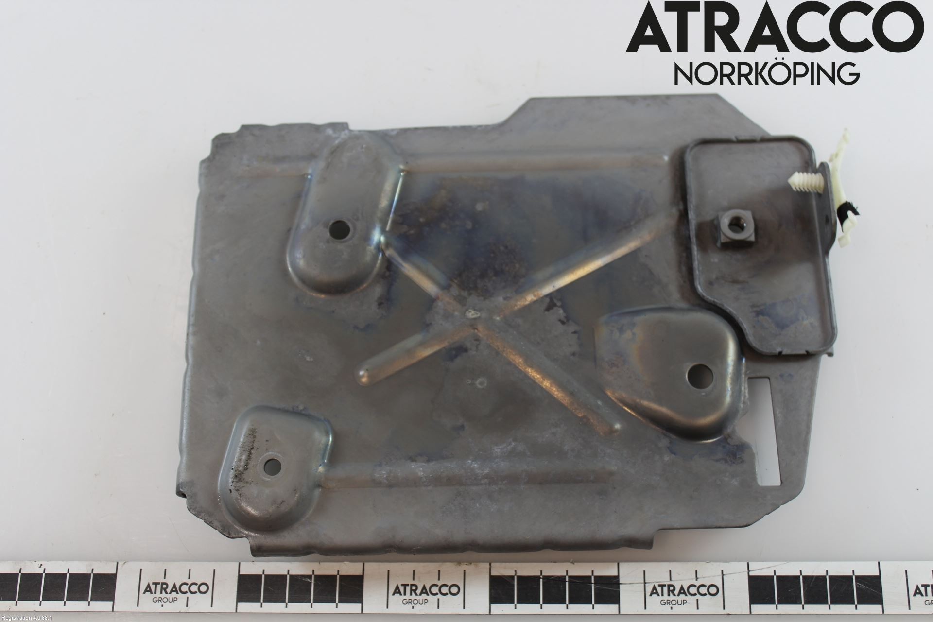 Volkswagen VW ID.4 21- Batterilåda-Fäste-Hållare