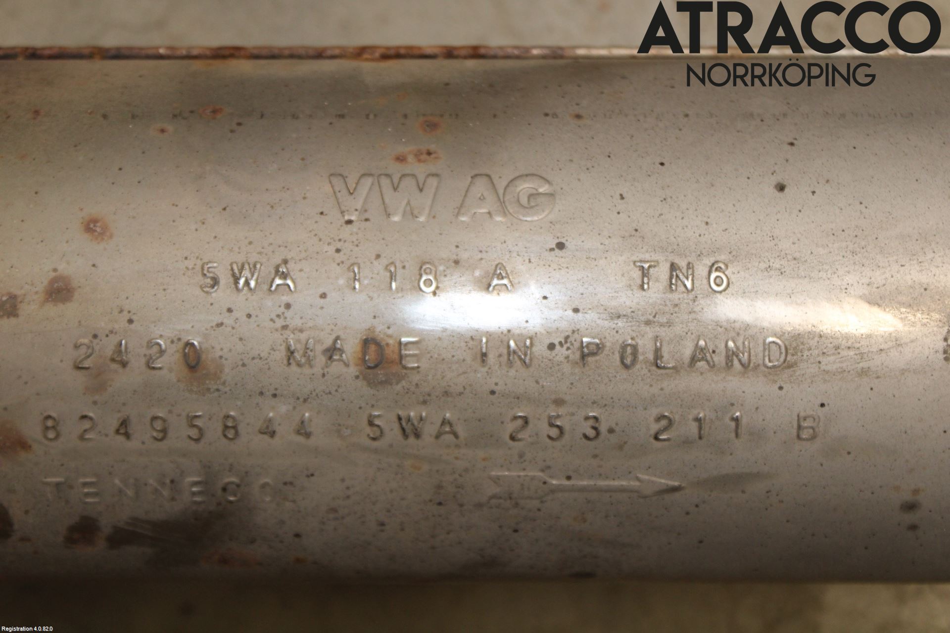 Volkswagen VW GOLF / E-GOLF VIII 20- Avgas Halvsats