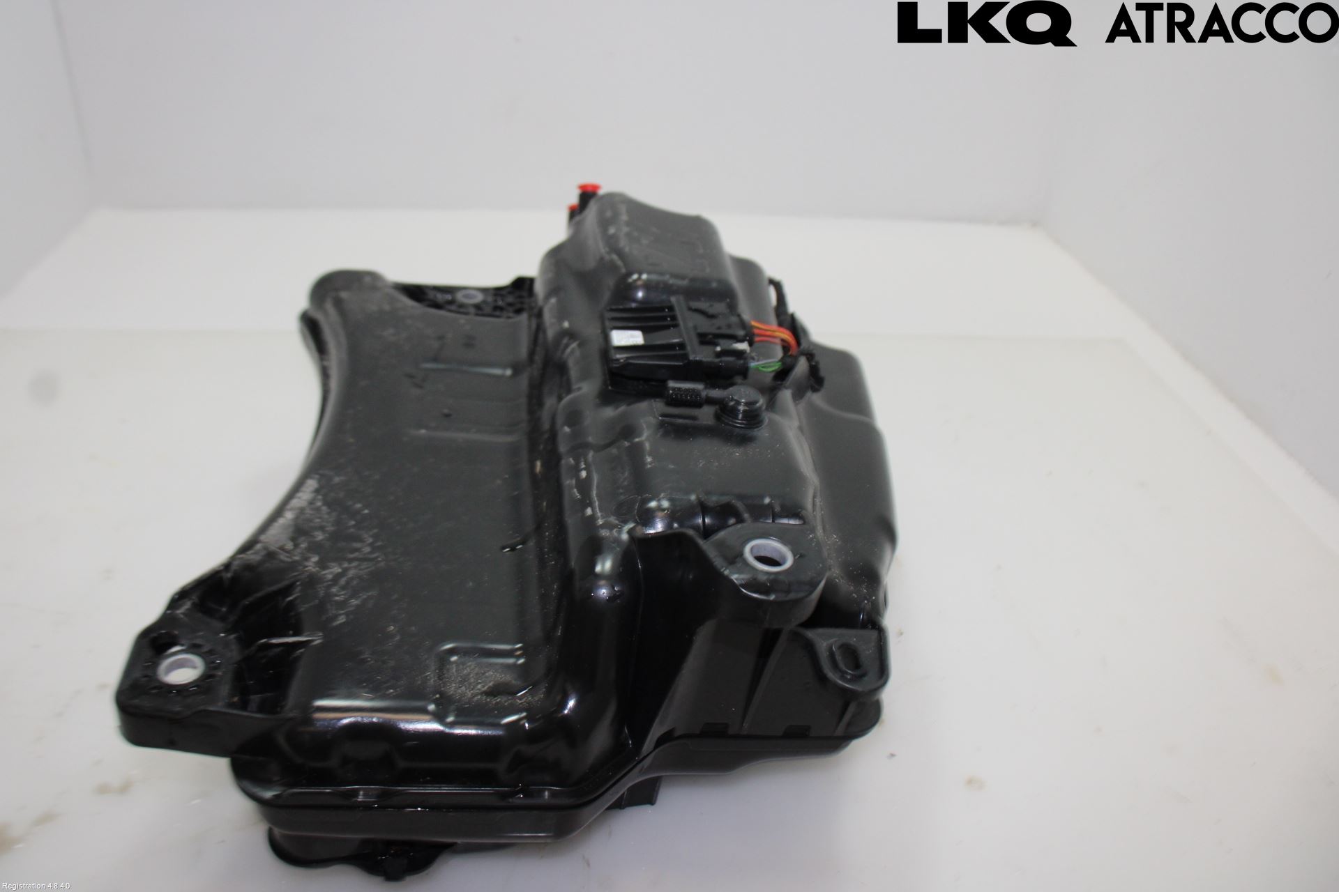 Volkswagen VW GOLF / E-GOLF VIII 20- Adblue Tank