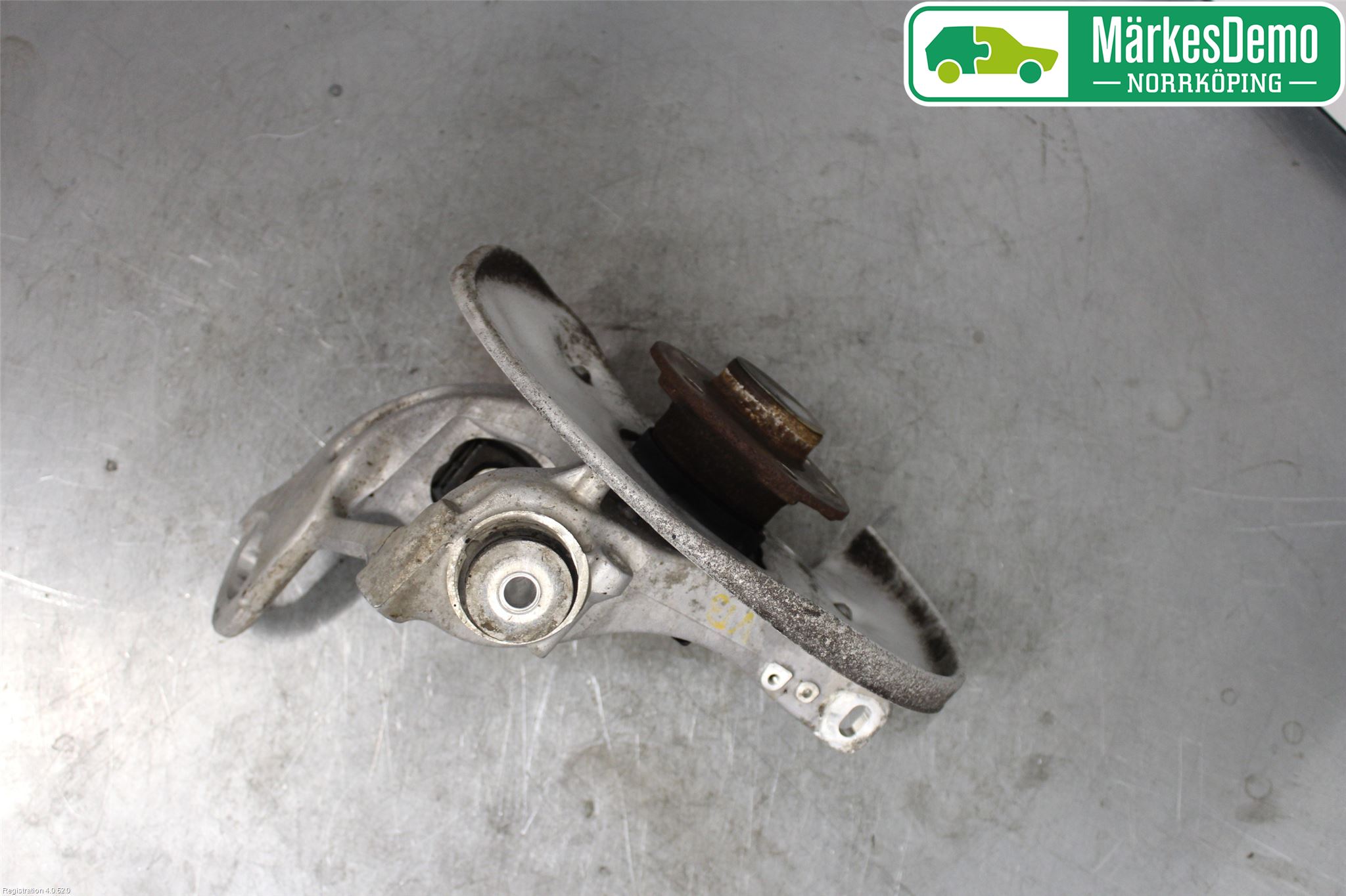 Audi A6/S6 4G 11-18 Hjullagerhus-Spindel Vä B