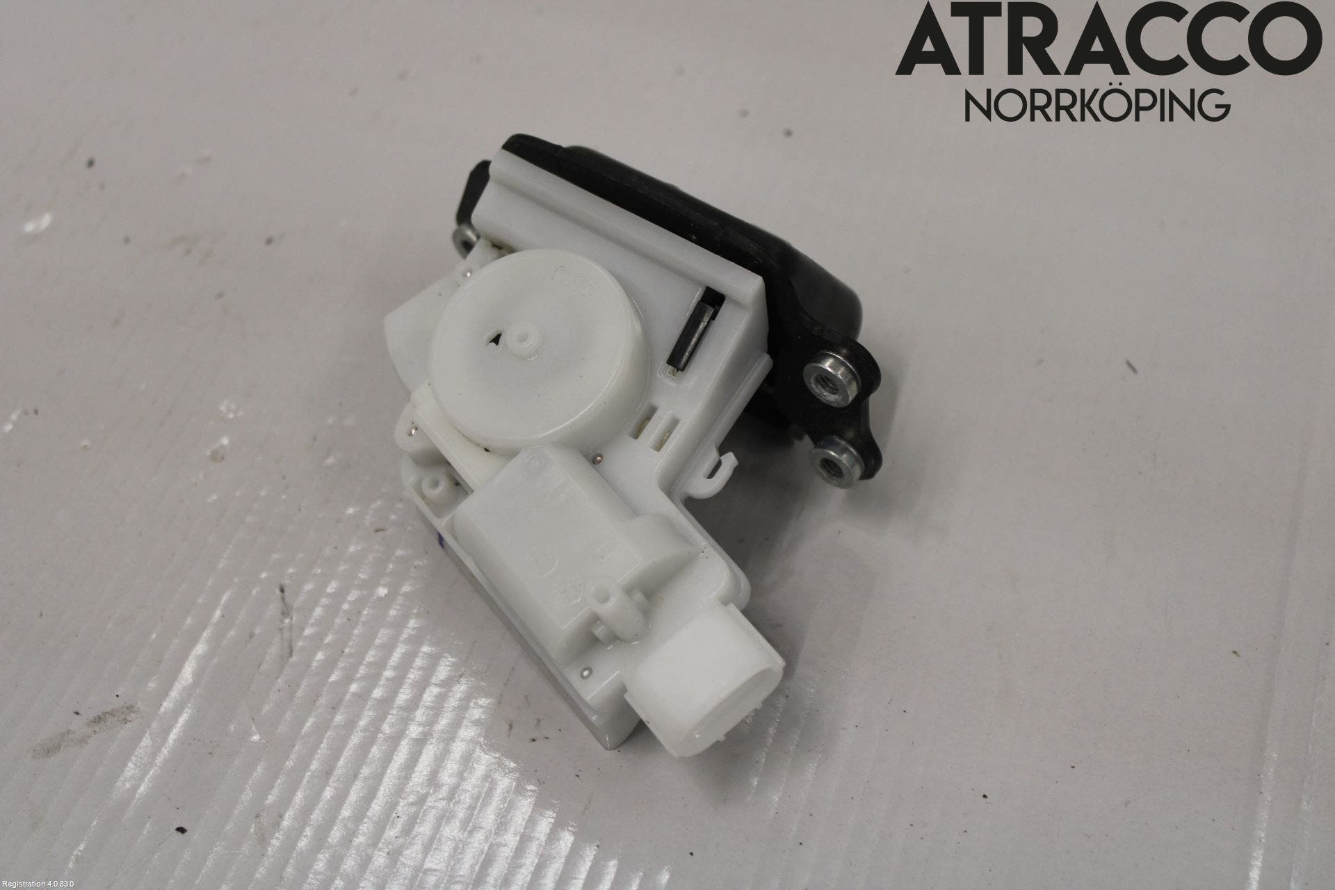 Toyota COROLLA 19- Låskista Baklucka