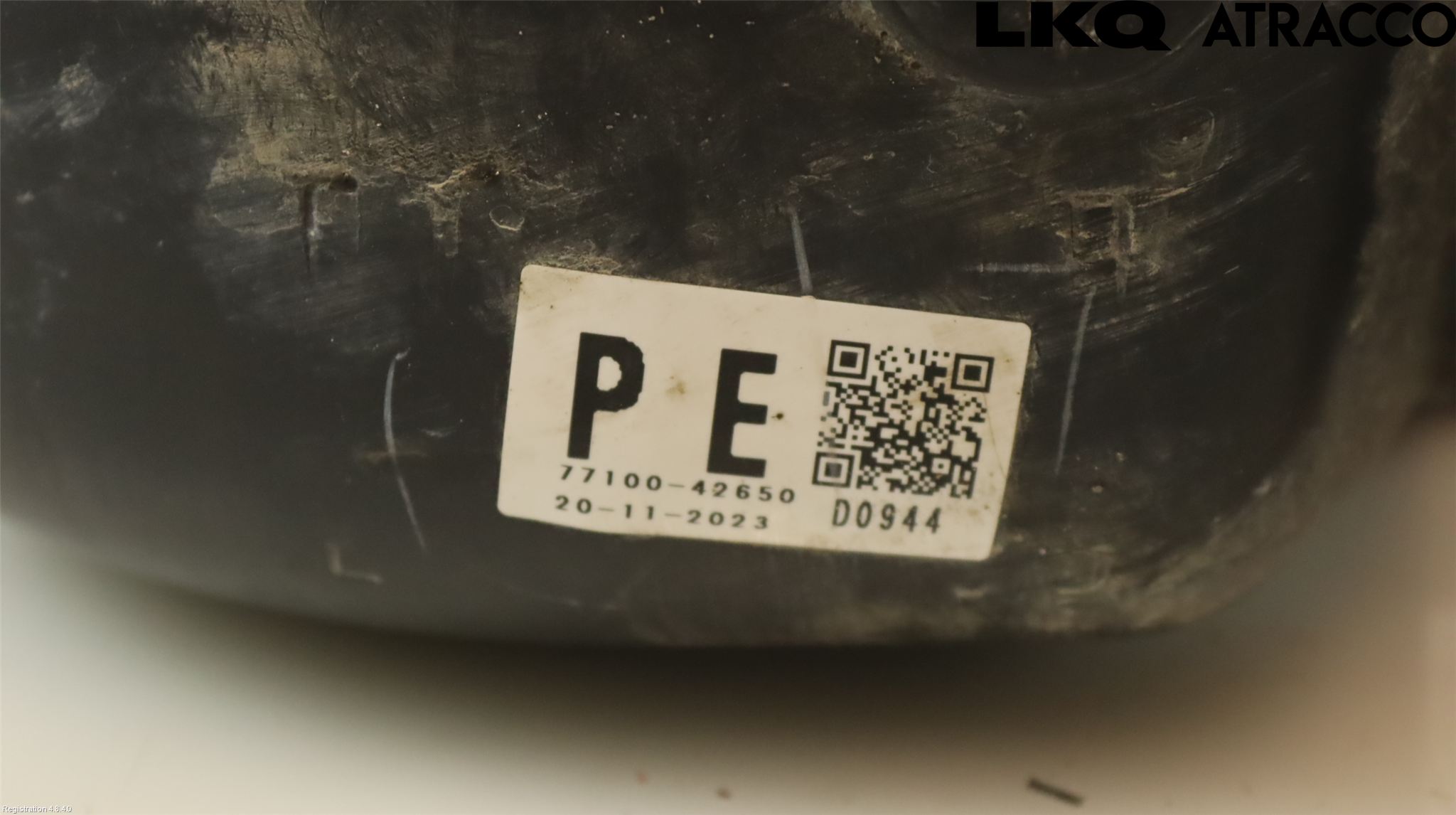 Toyota RAV4 19- Hasplåt Plåt-Plast