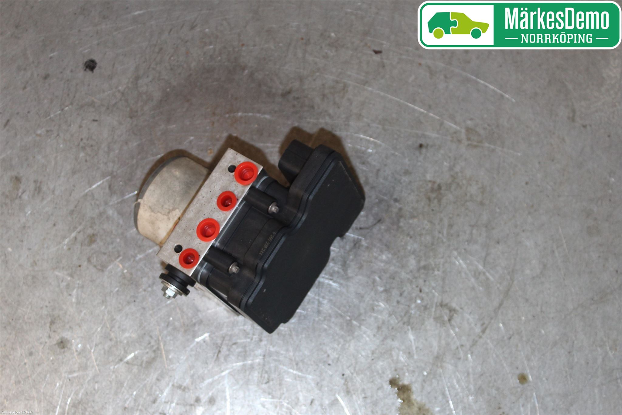 Nissan NV400 12-24 Abs Hydraulaggregat