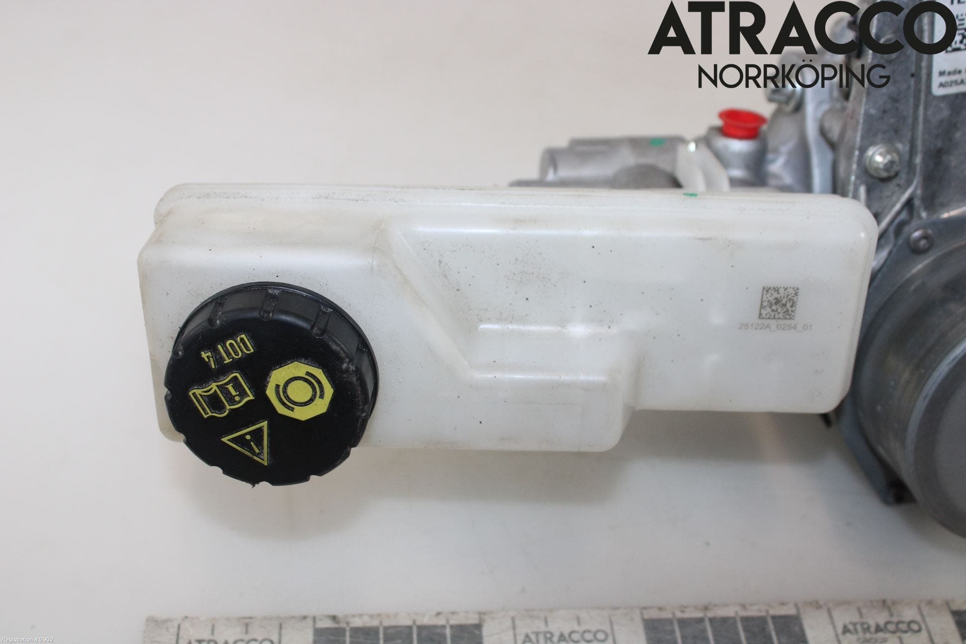 Audi Q4 E-TRON FZ 22- Bromsservo