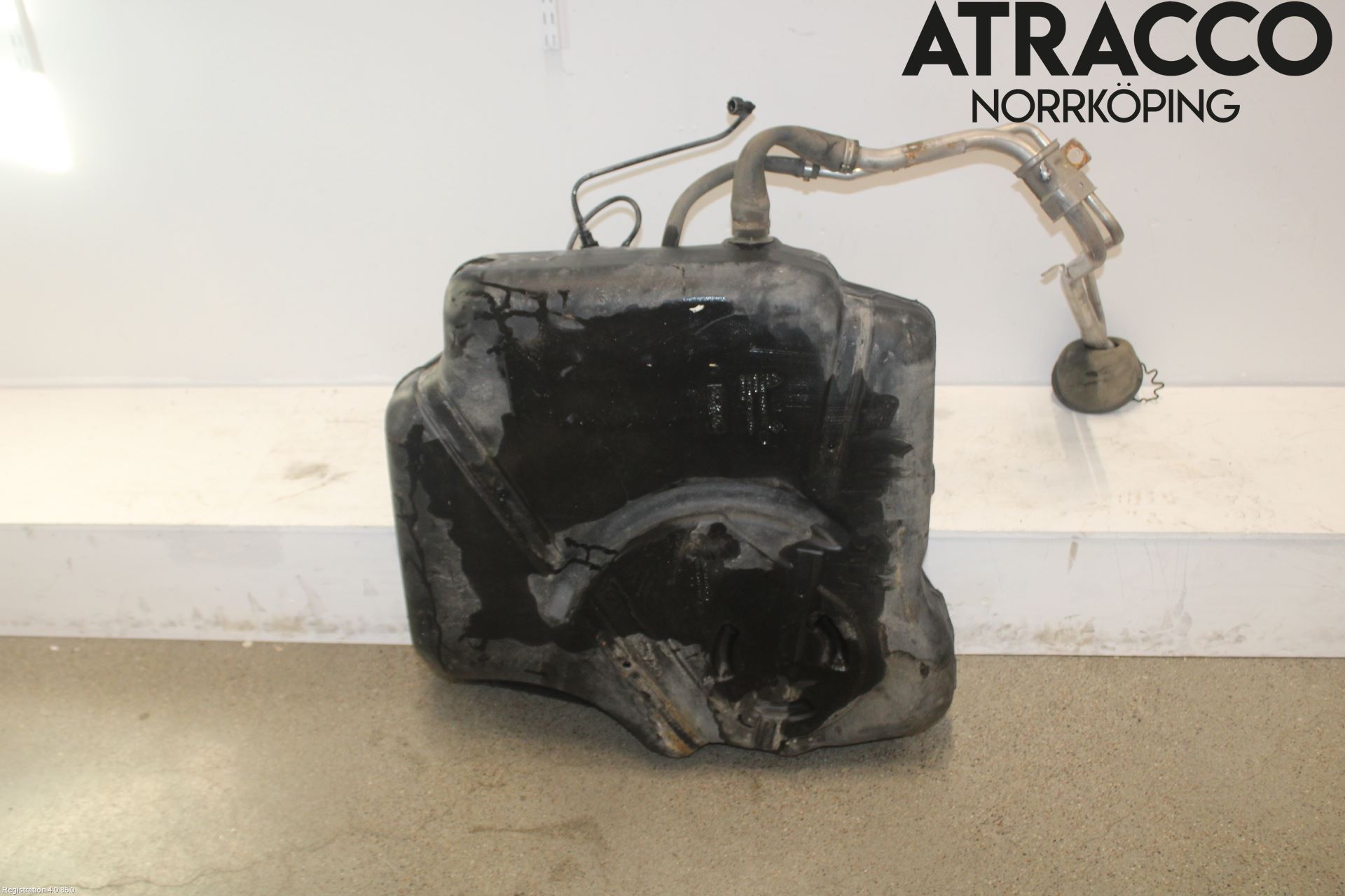 Volvo S40 04-07 Bränsletank Insprutning