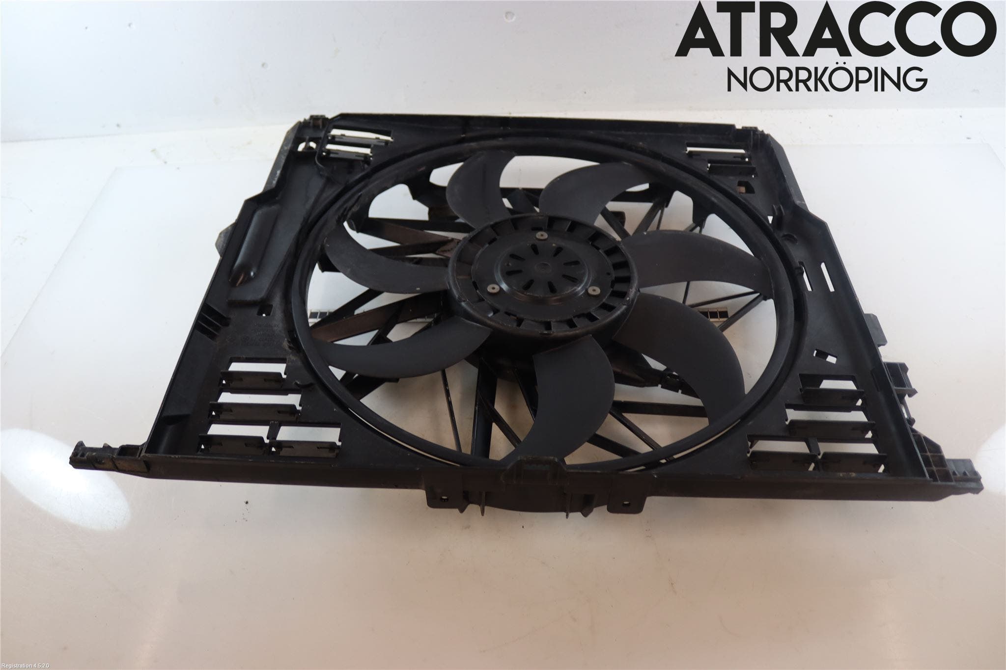 BMW 5 F10/F11/F18 09-17 Kylfläkt El