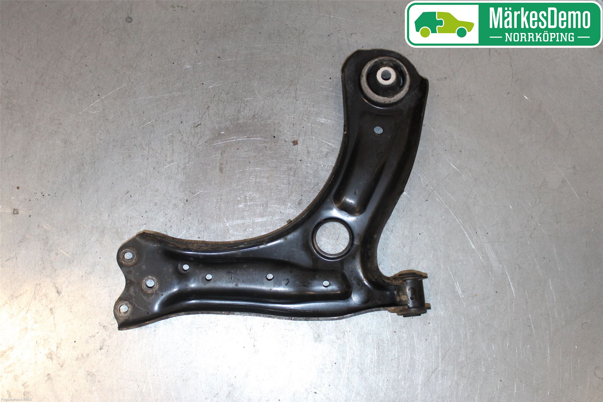 Seat IBIZA IV 08-16 Bärarm Fram Undre Vä