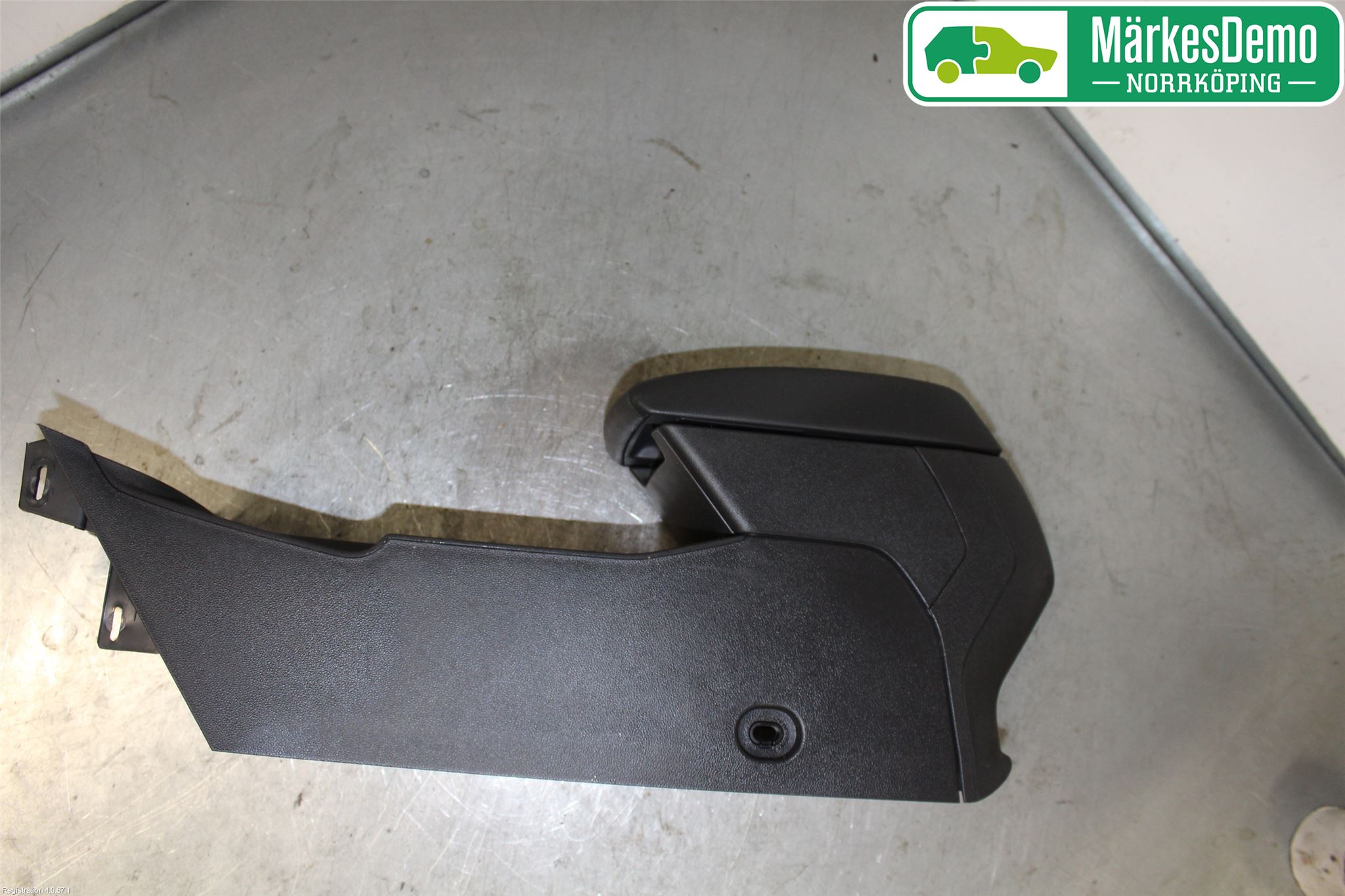Seat LEON 13-20 Instrumentkonsoll Mitt