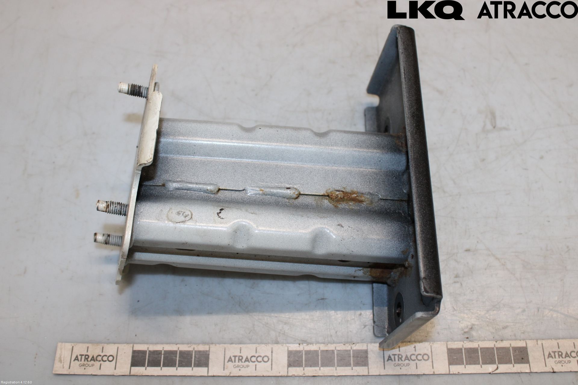 Nissan X-TRAIL 14-21 Stötfångarbärjärn Fram
