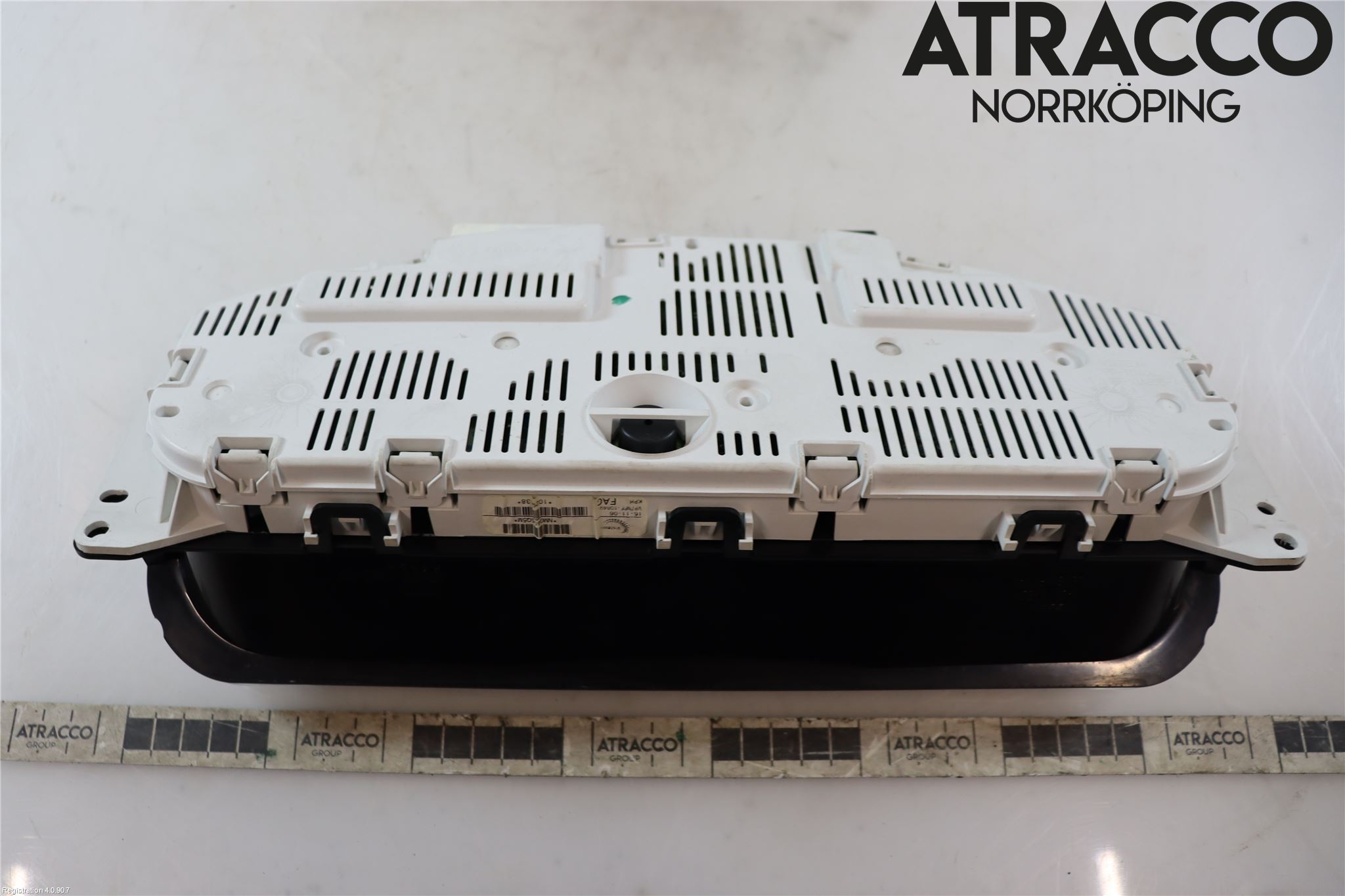 Nissan NAVARA 05-16 Instrument Komb