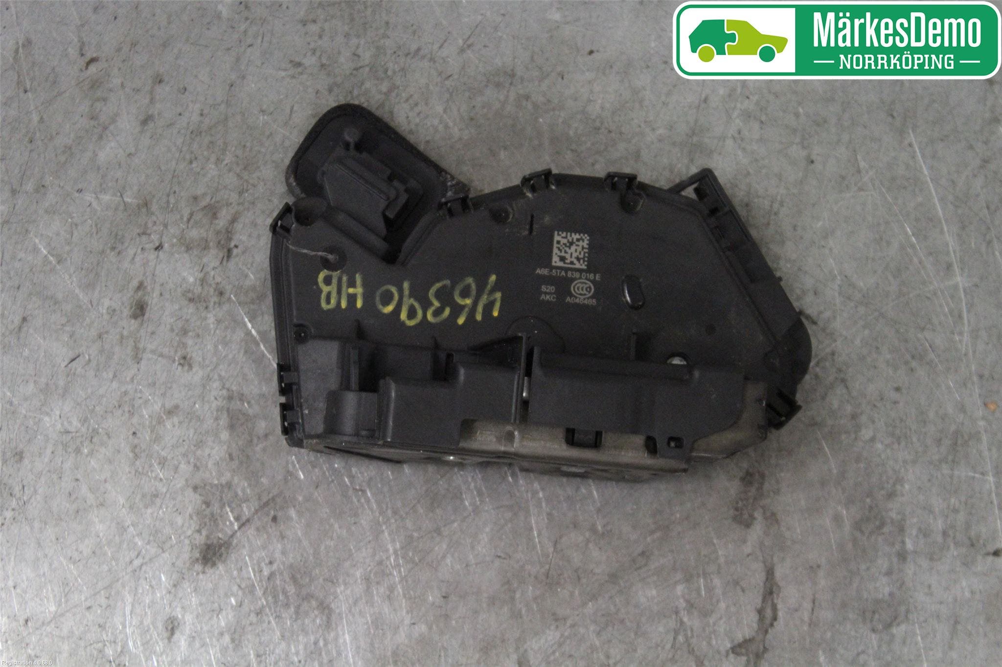 Skoda OCTAVIA (5E) 13-20 Låskista-Dörrlås