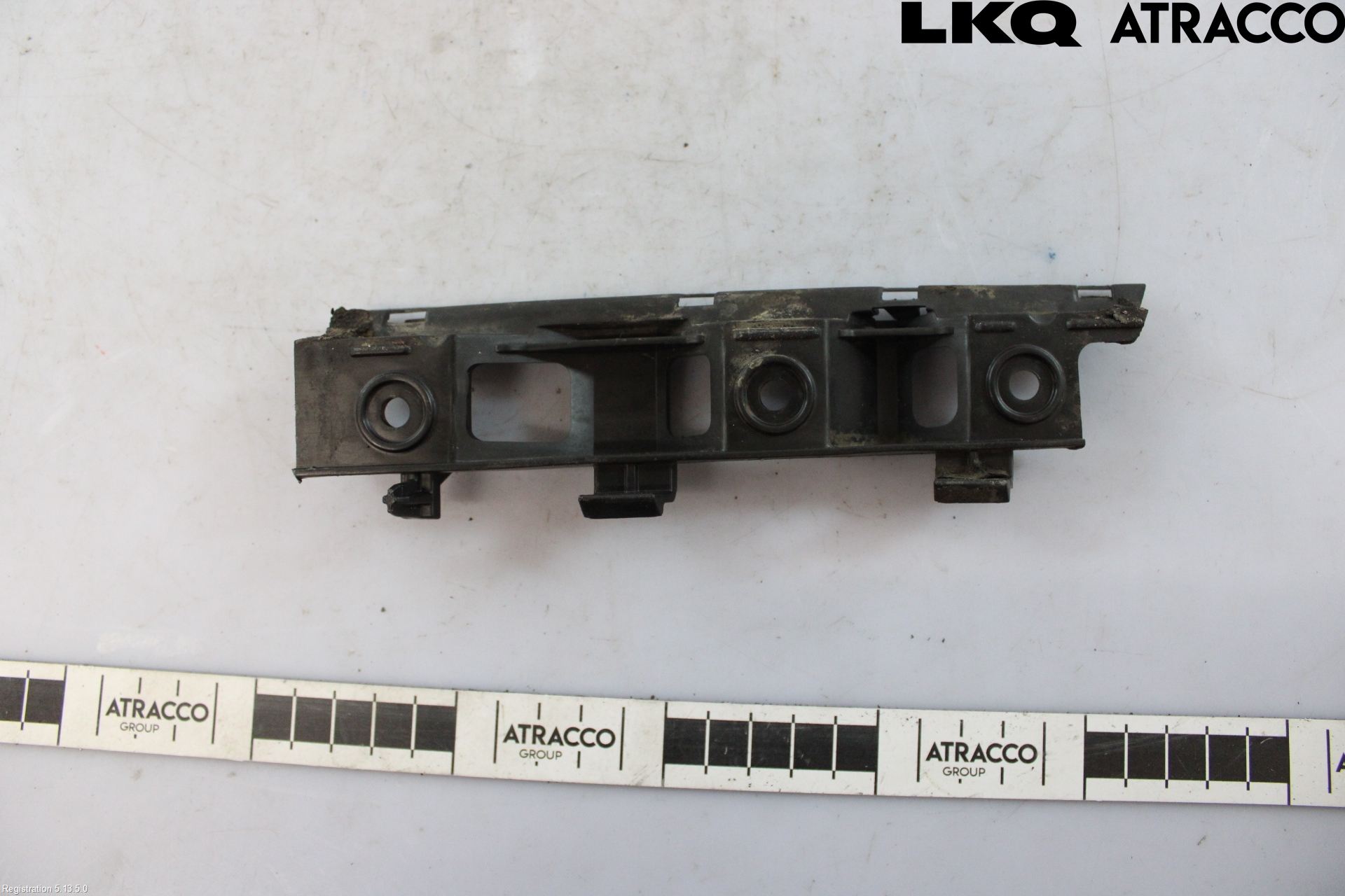 Volkswagen VW PASSAT 05-11 Stötfångarfäste Fram Hö