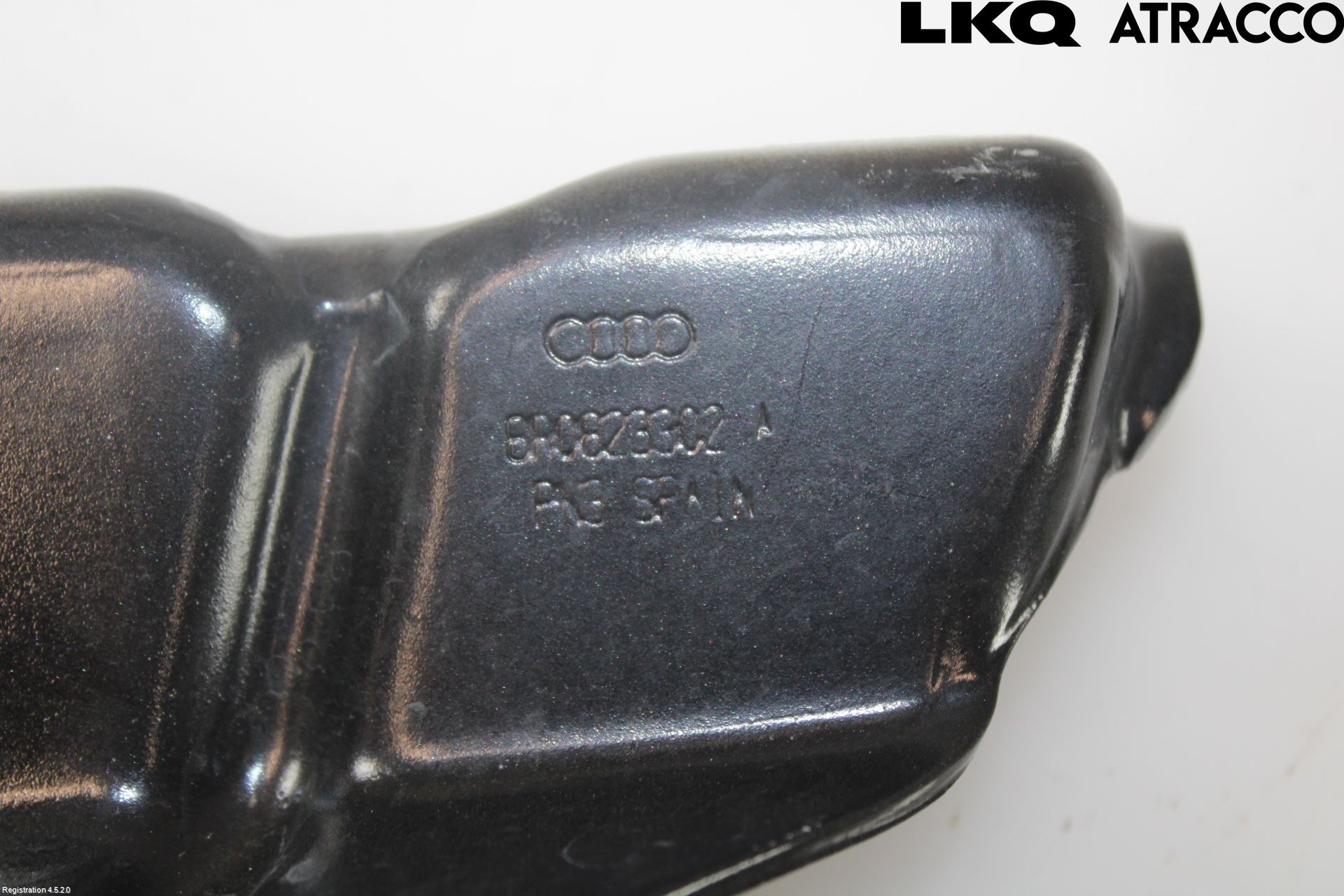 Audi Q5 09-16 Huvgångjärn