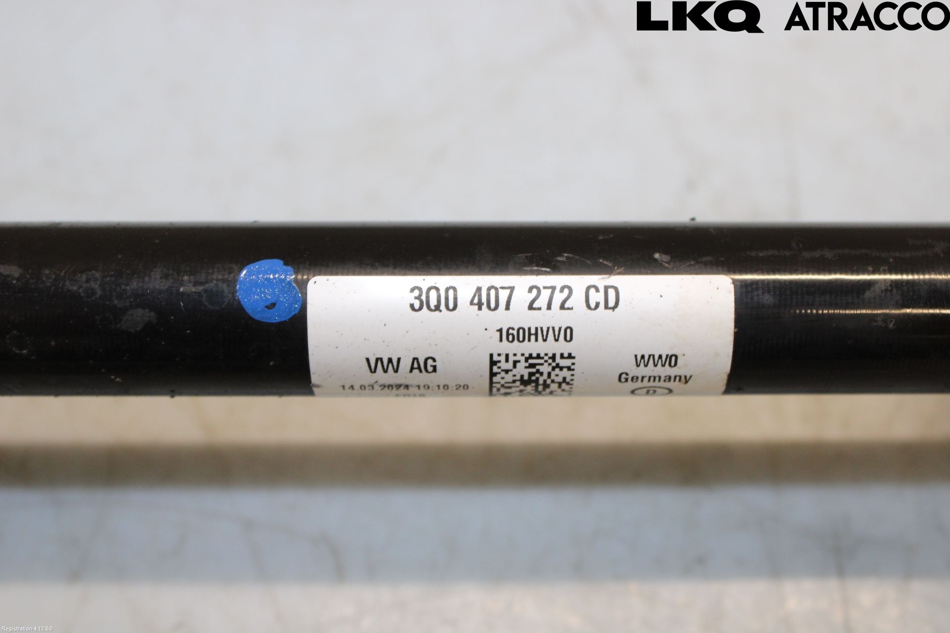 Volkswagen VW PASSAT 24- Drivaxel Fram Höger