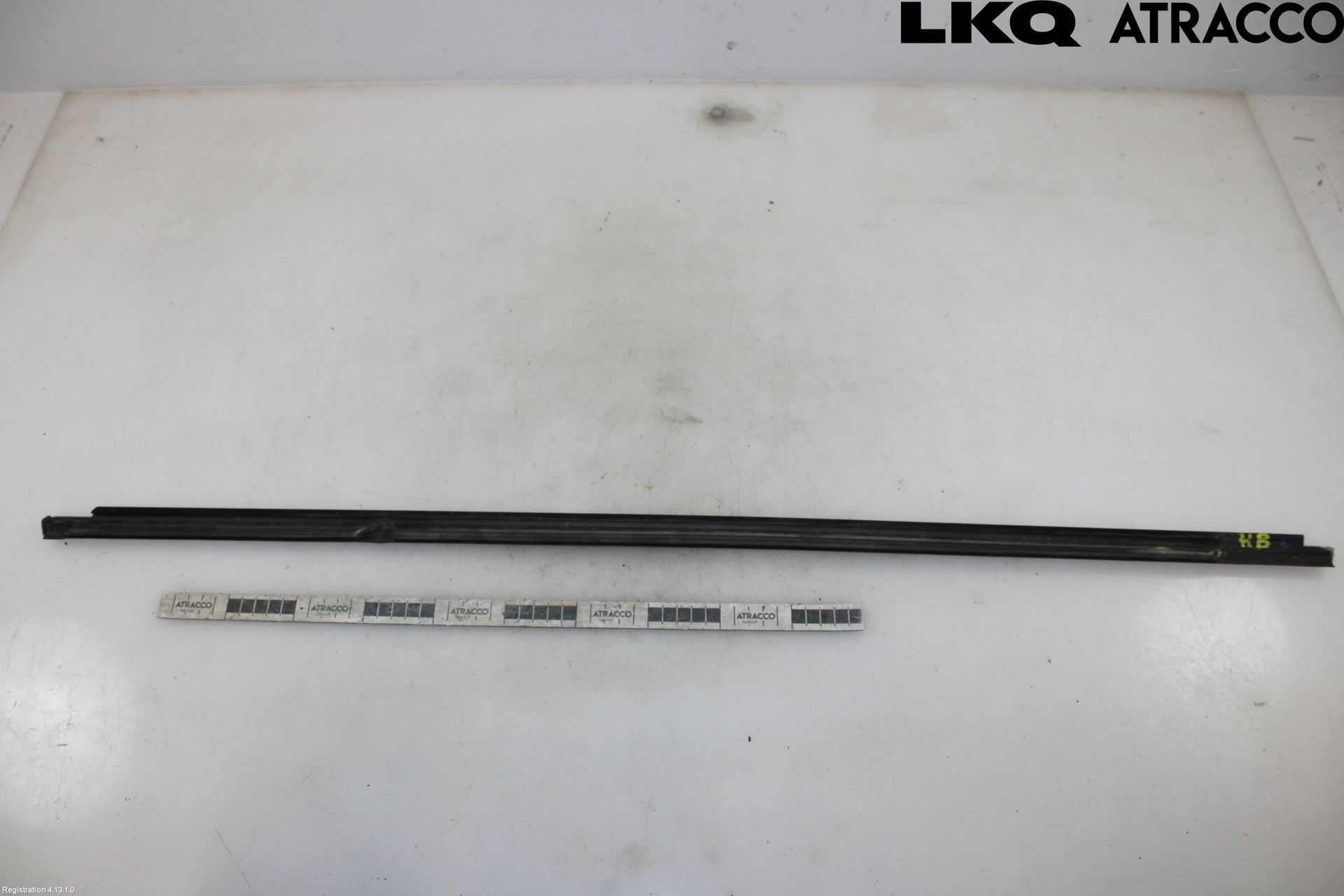 Volkswagen VW TIGUAN 16-24 Dörr Dekorlist Bak Hö