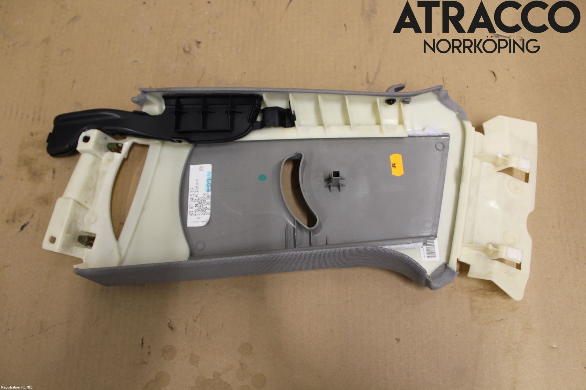 Audi A8/S8 4E  02-09 Inr Plastd A-B-C Stolpe