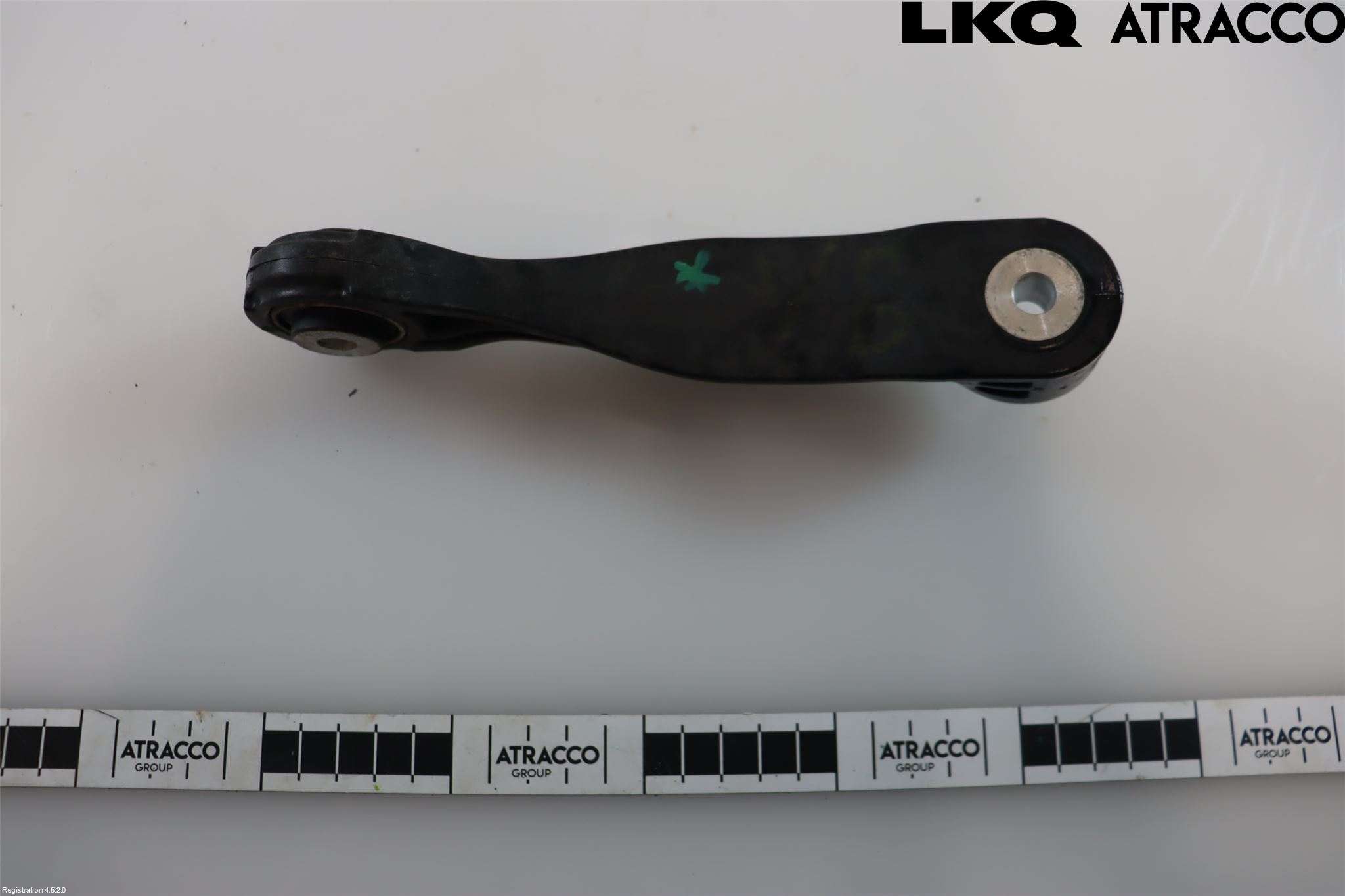 Audi A6 F2/C8 19- Krängningshämmarstag Bak