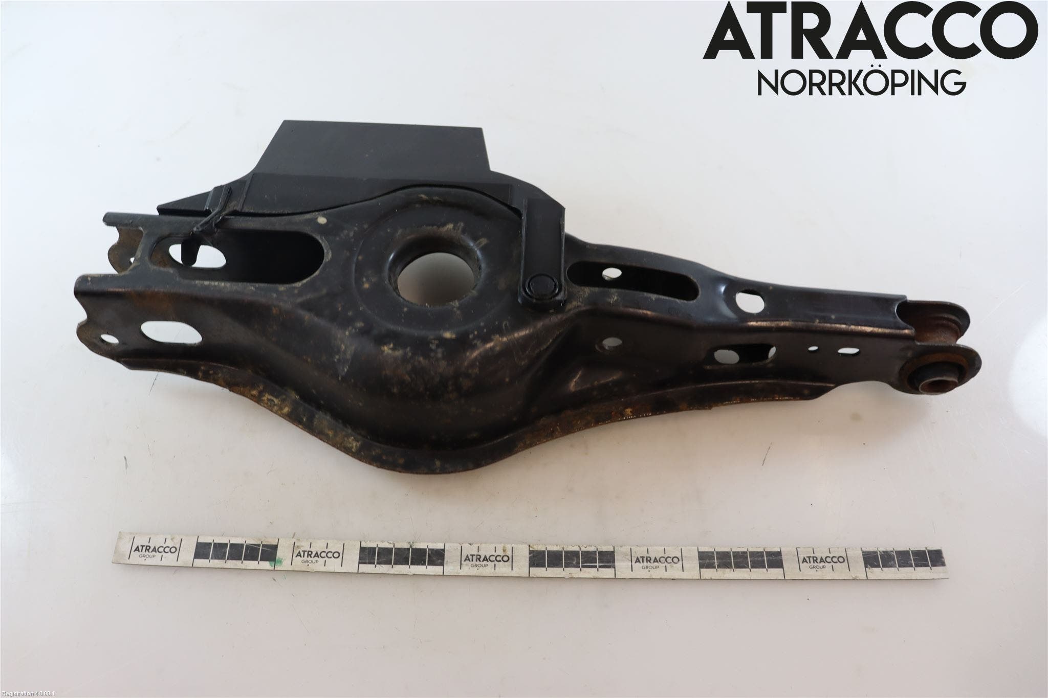 Toyota RAV4 19- Bärarm Bak Vänster