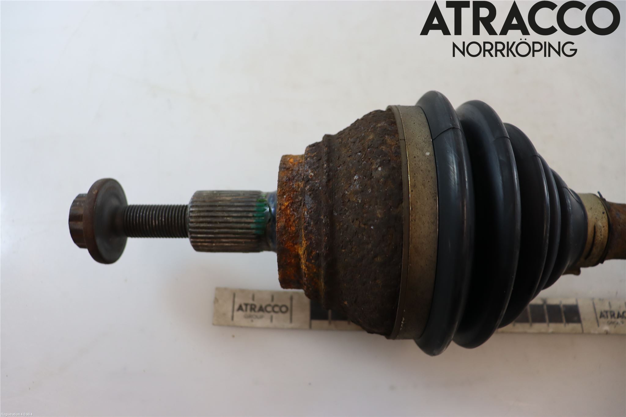 Audi Q3 8U 12-18 Drivaxel Fram Vänster