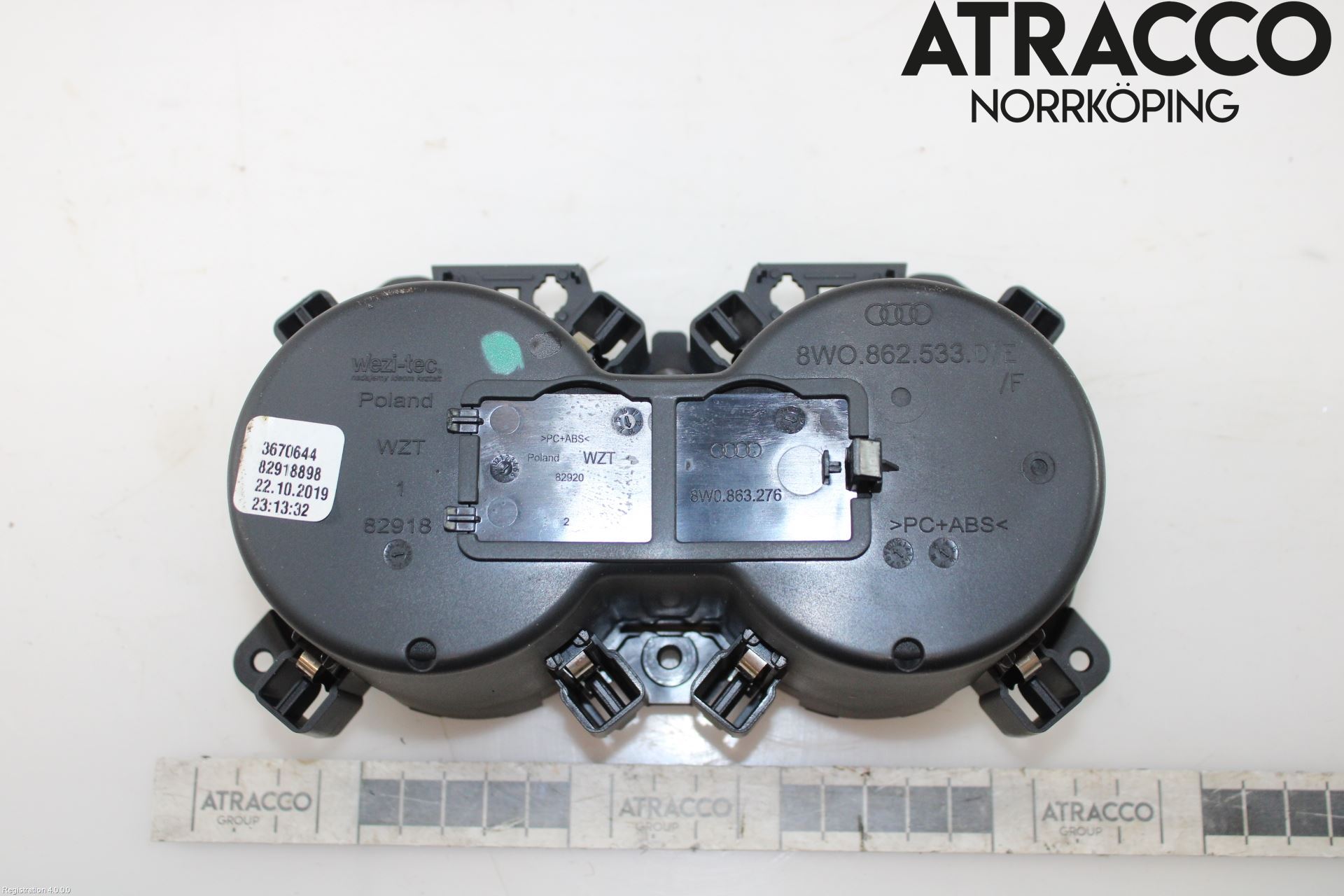 Audi A4/S4 B9 20- Mugghållare