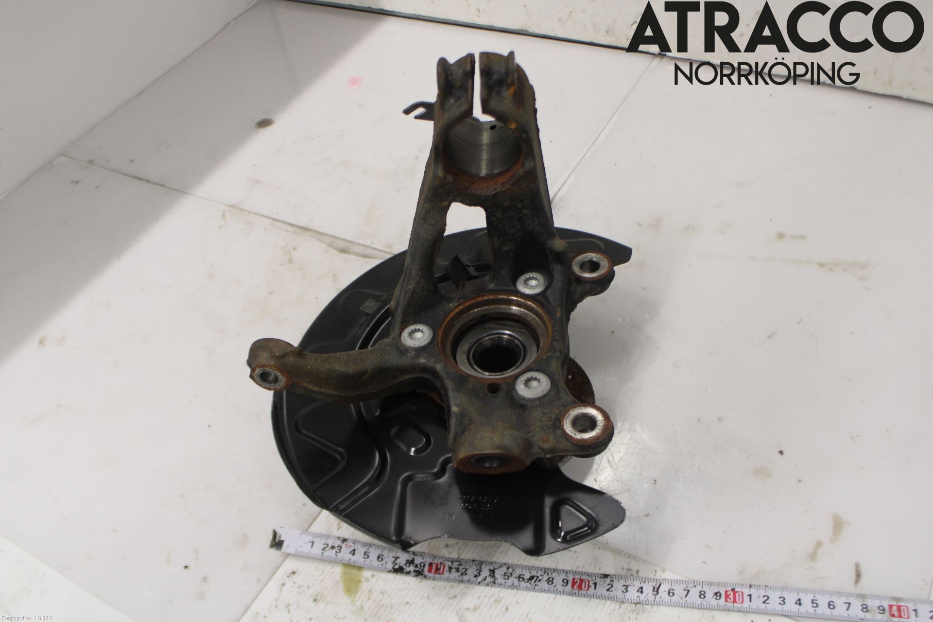 Skoda OCTAVIA (NX) 20- Styrspindel Lagerhus Vä