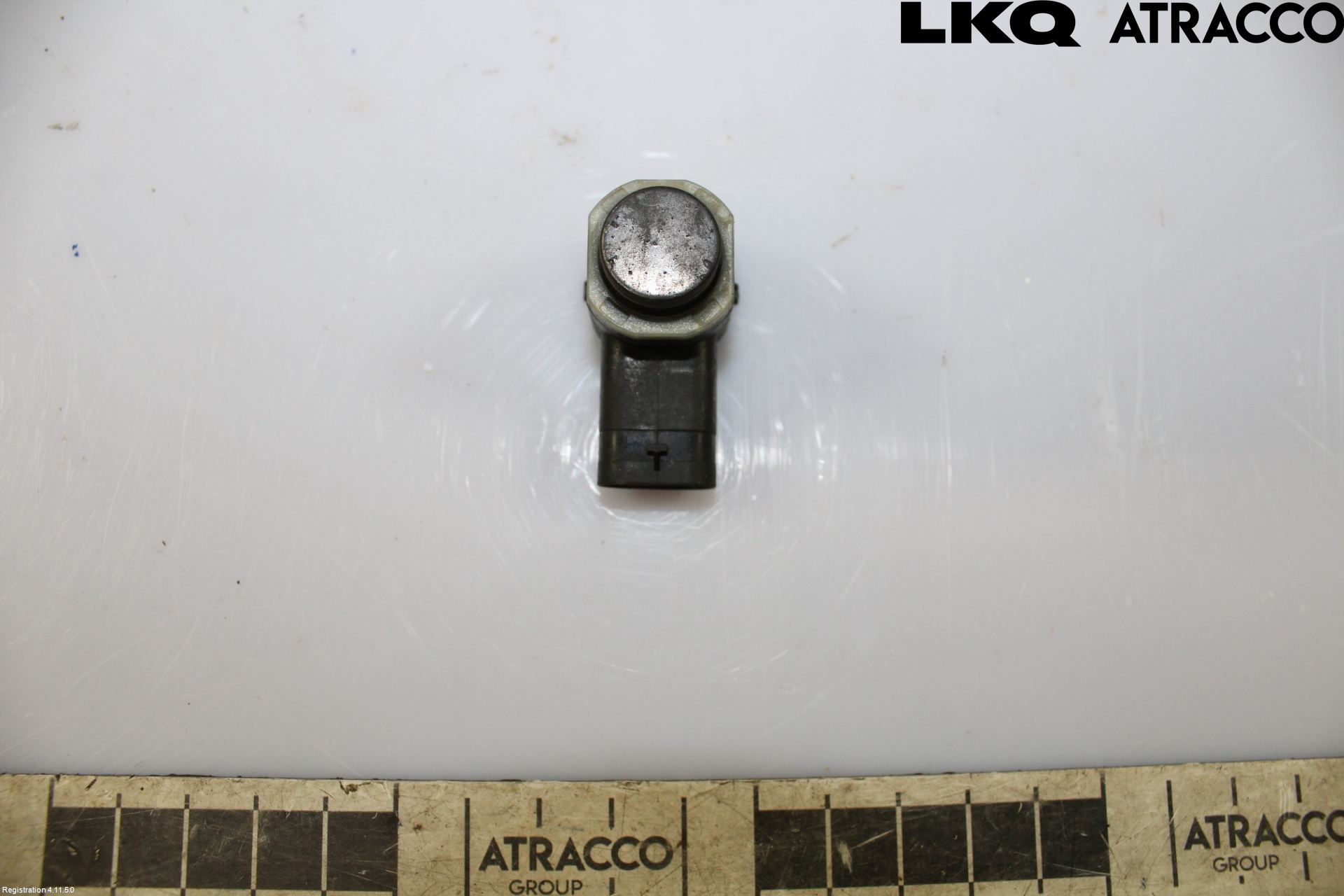 Volkswagen VW PASSAT 11-14 Parkeringshjälp Frontsensor