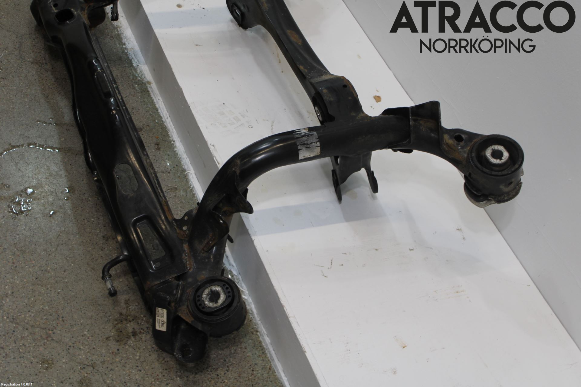 Audi A4/S4 B9 20- Bakaxelbalk