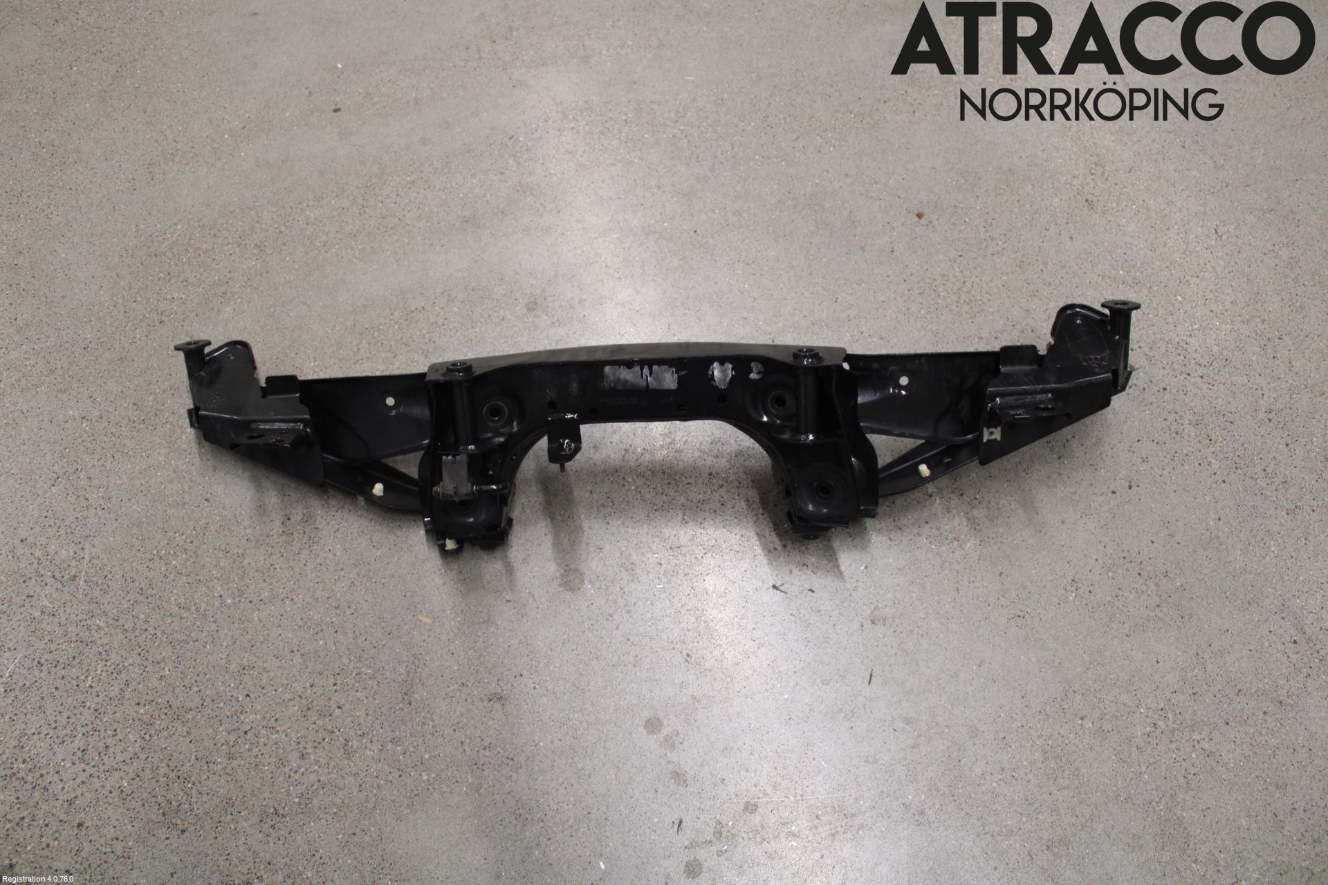 BMW X1 F48 15-22 Bakaxelbalk