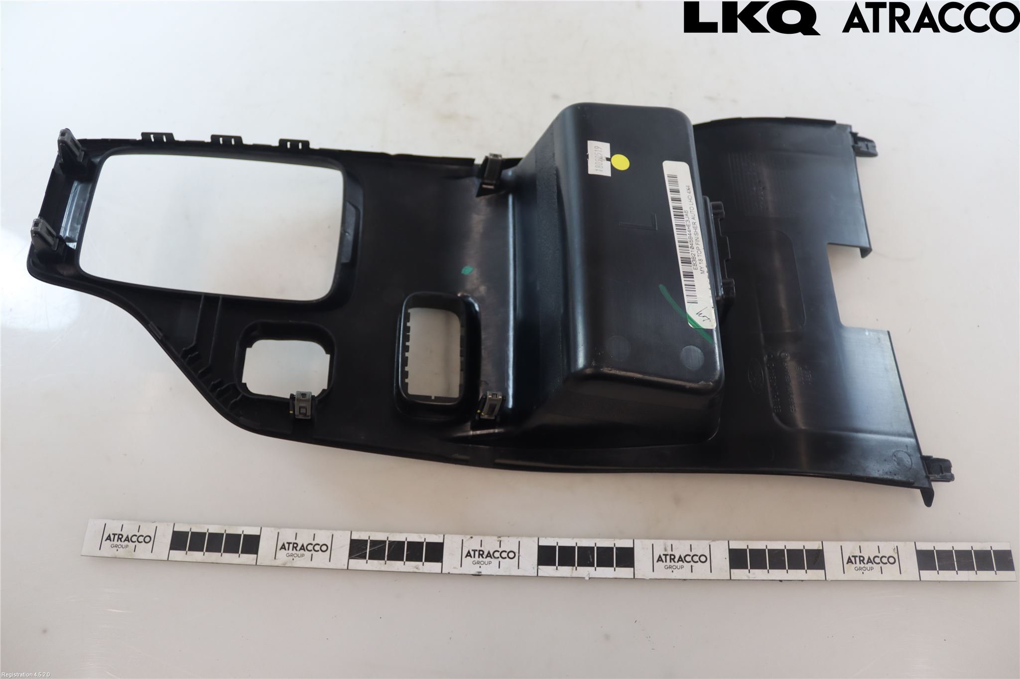 Ford RANGER EU 12-23 Instrumentkonsoll Mitt