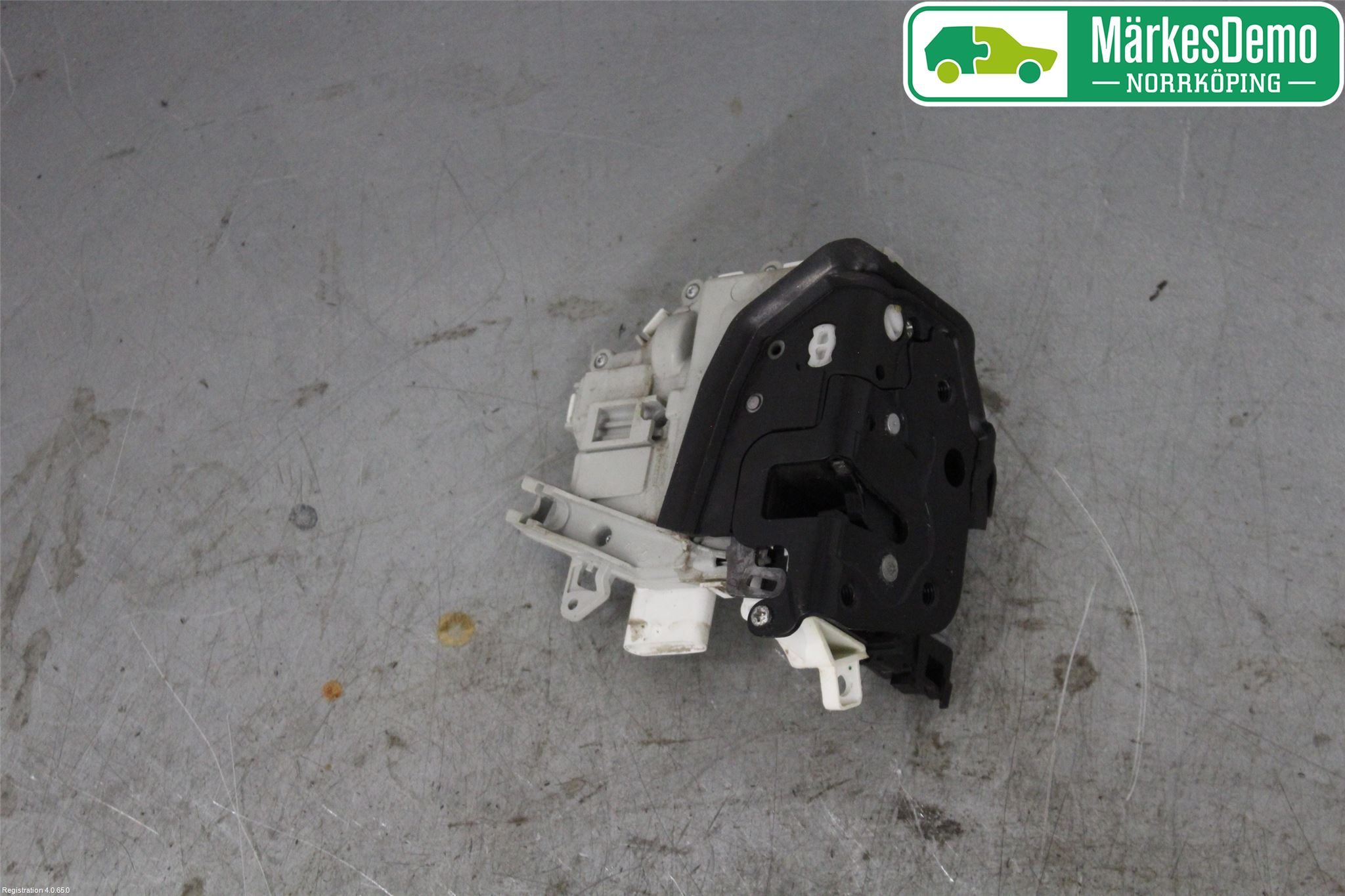 Audi A7/S7 4G 11-17 Låskista-Dörrlås