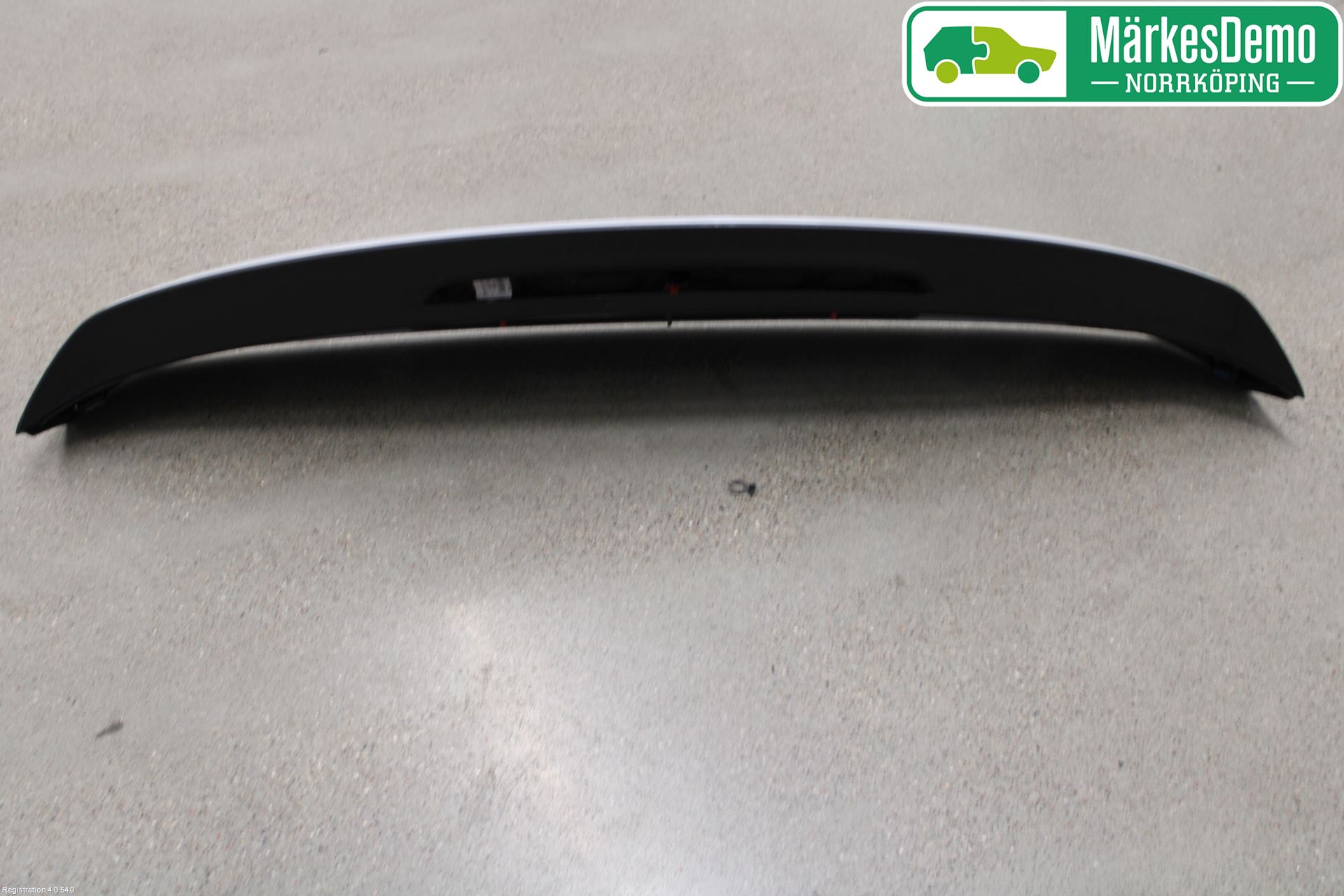 Volkswagen VW T-ROC 18- Spoiler Baklucka