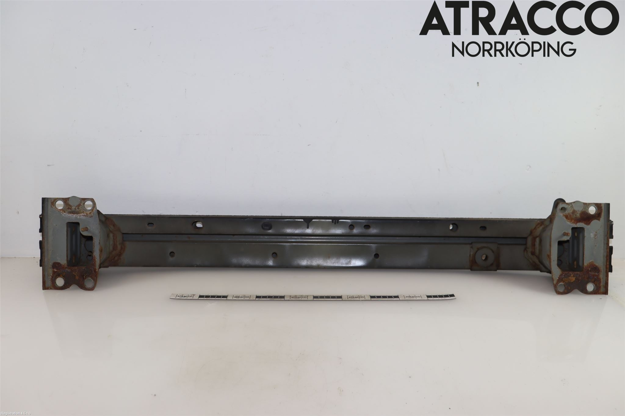 Toyota iQ Stötfångarbalk Fram