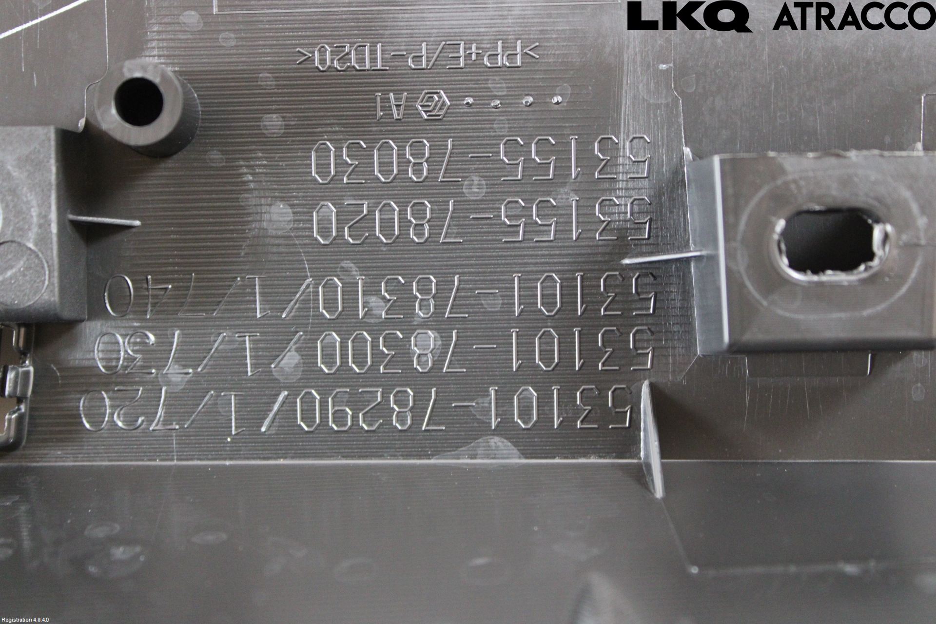 Lexus NX 340h/450h+ 21- Grilldel Mitt